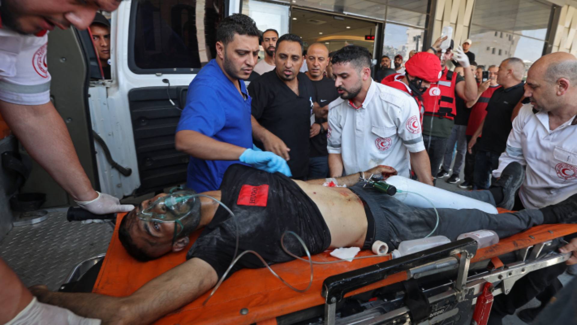 مصاب فلسطيني في مخيم جنين جراء عدوان الاحتلال الإسرائيلي