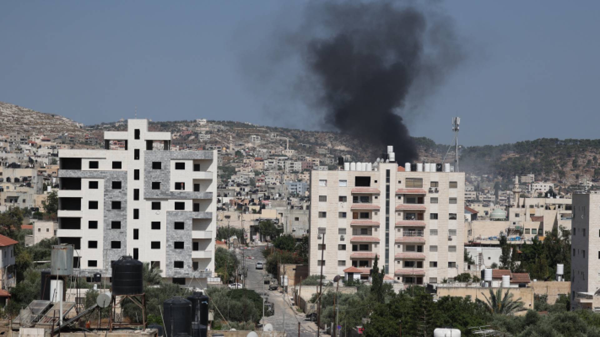 جنين أثناء قصف الاحتلال