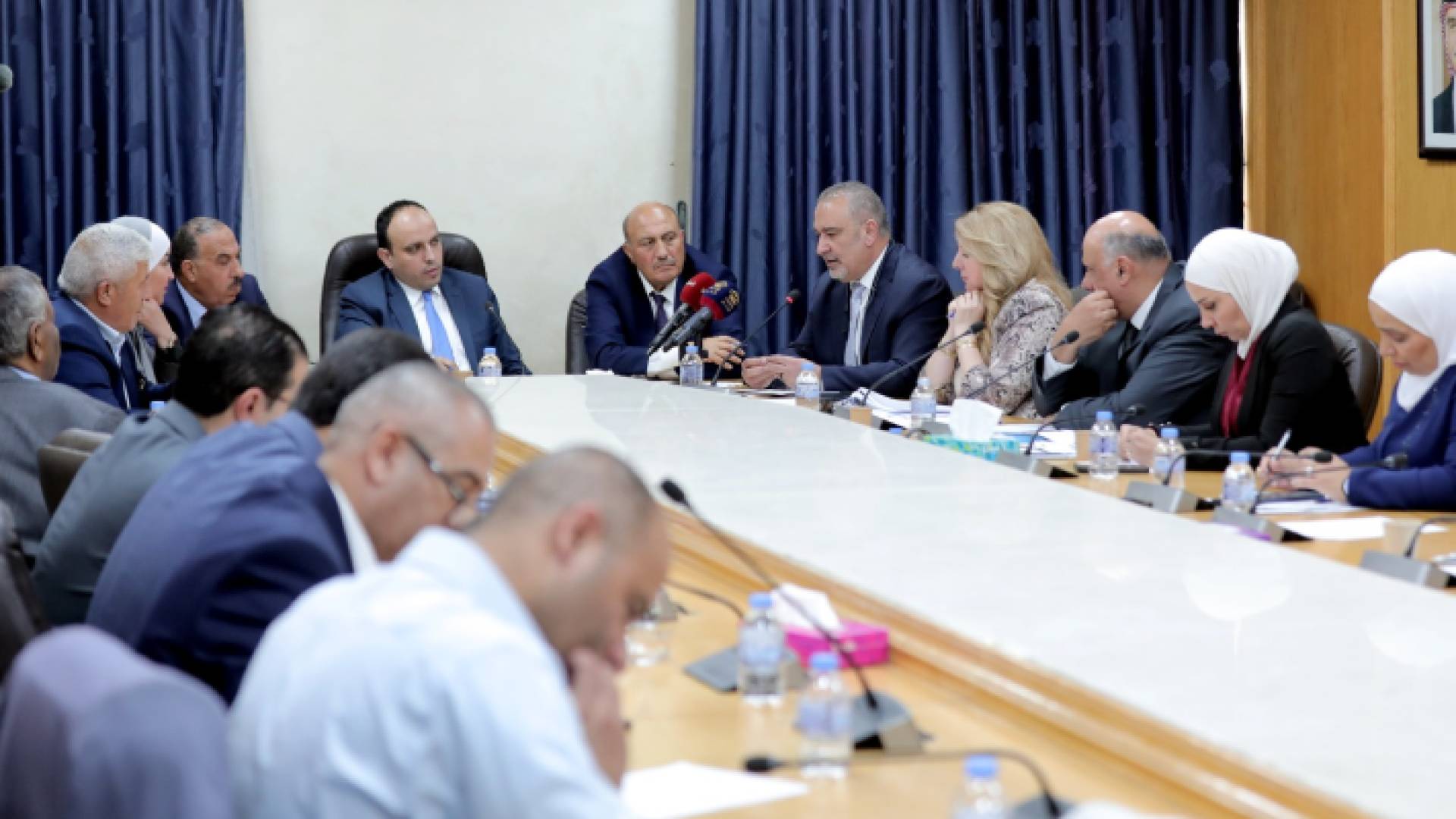 اللجنة الإدارية النيابية