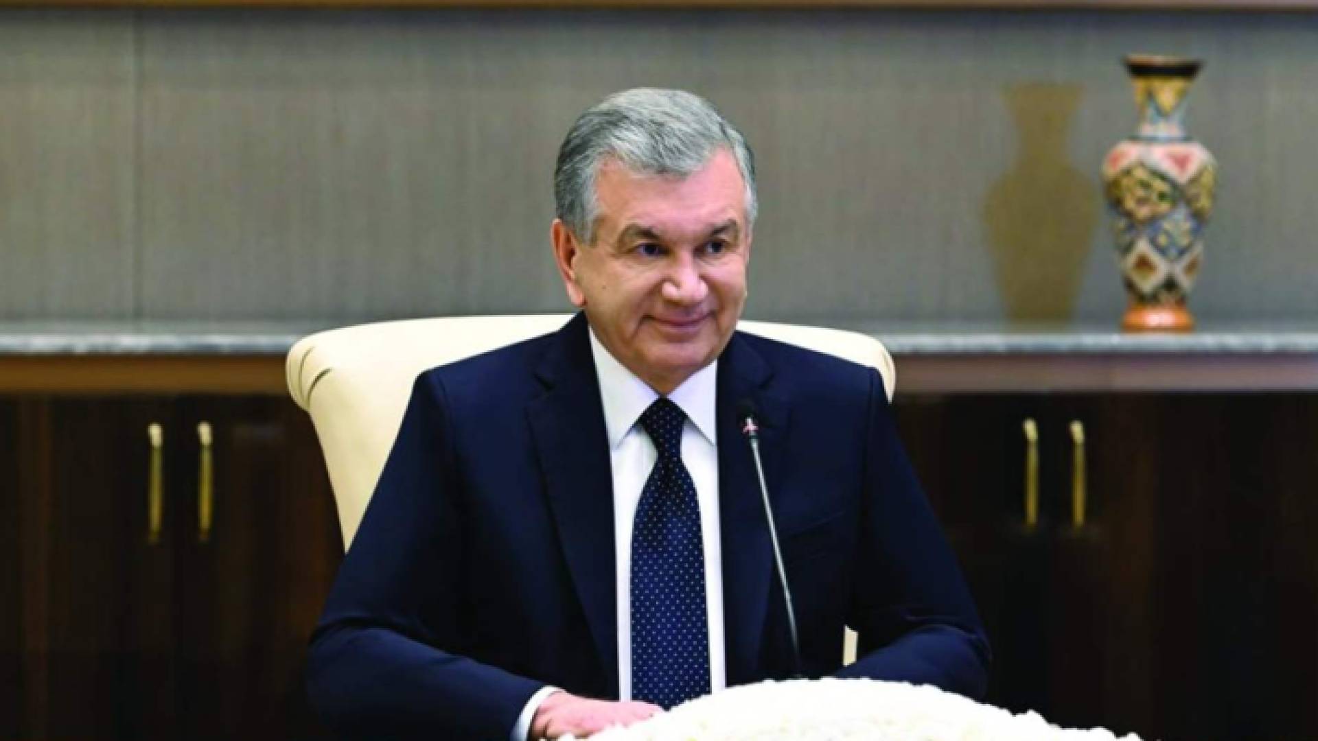 رئيس أوزبكستان شوكت مريزيوييف