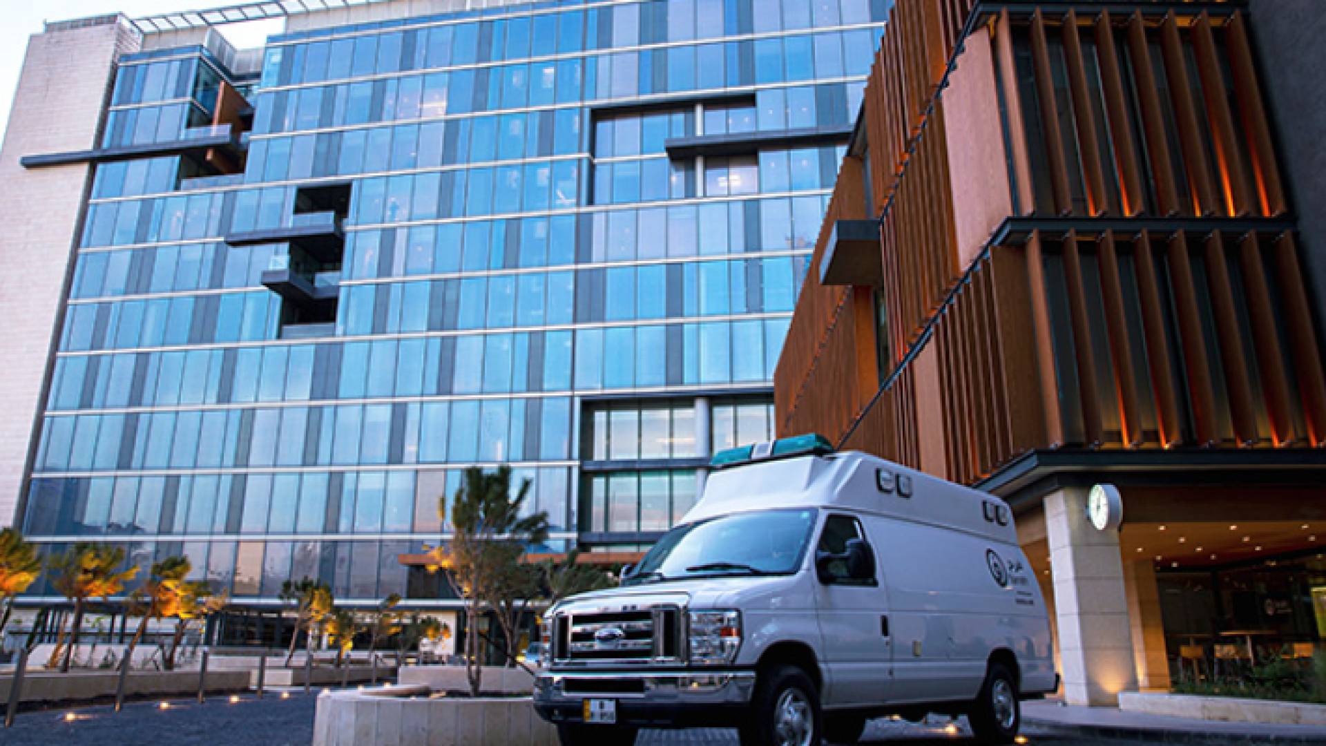 مجمع فرح الطبي