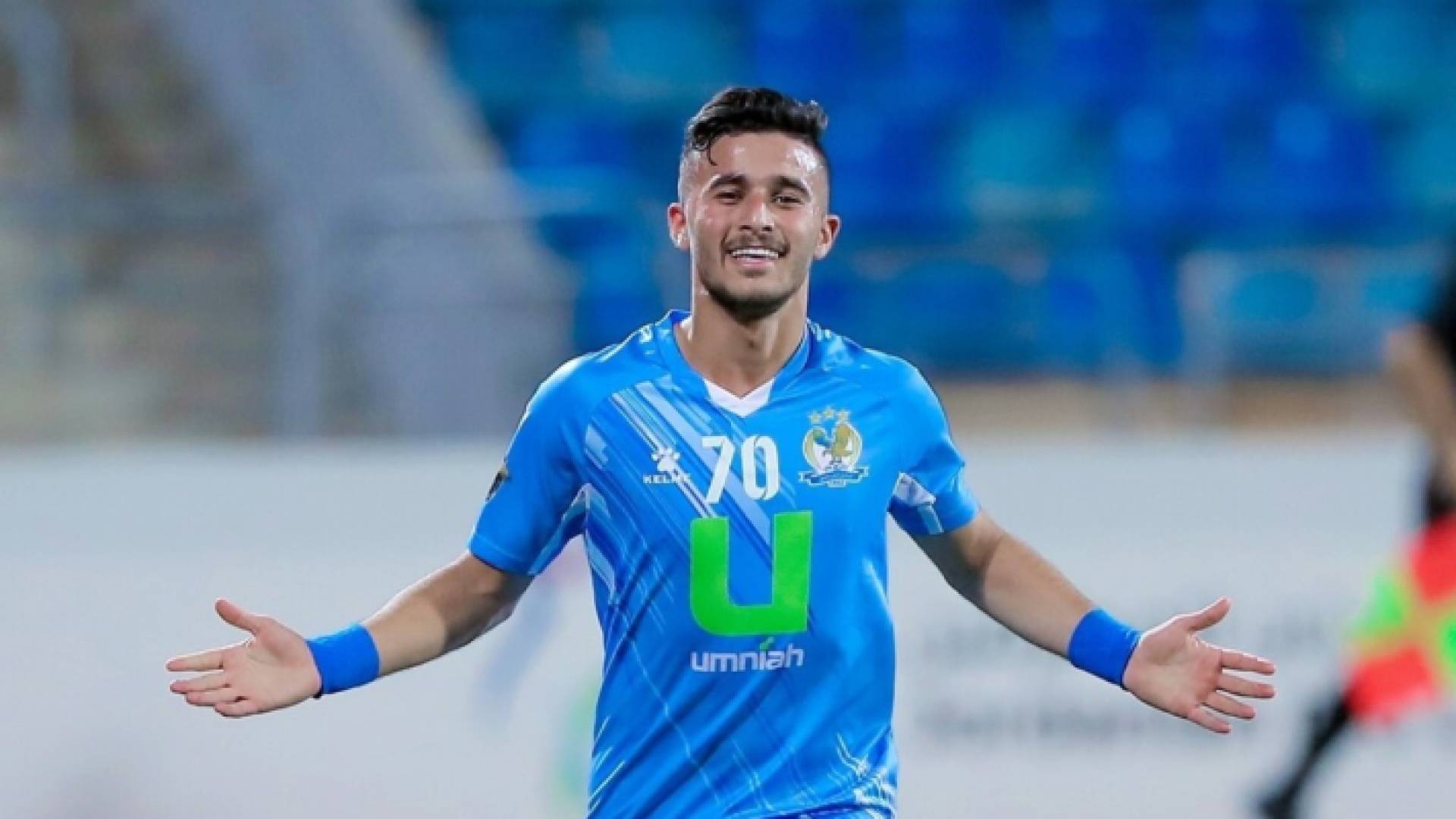 اللاعب أمين الشناينة