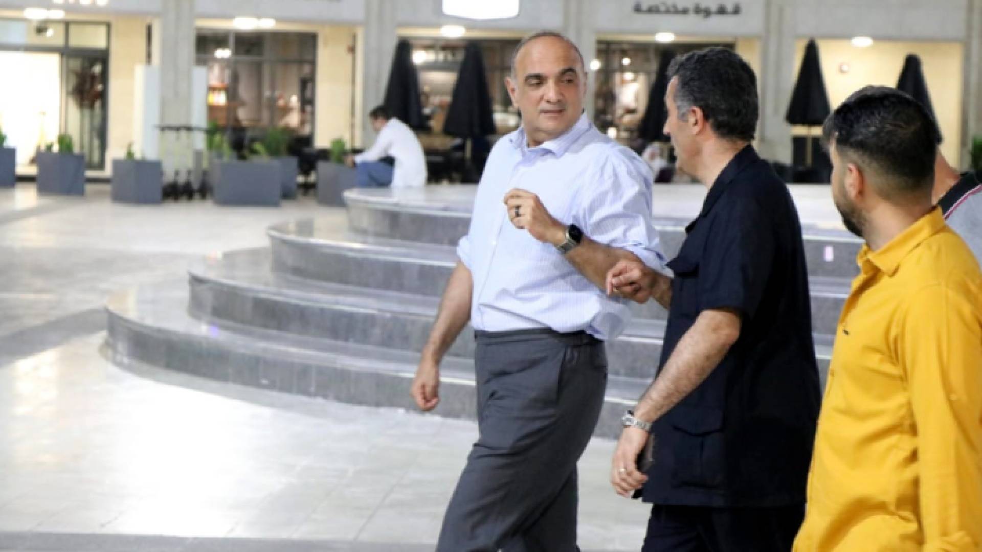 الخصاونة ووزير السياحة خلال الزيارة