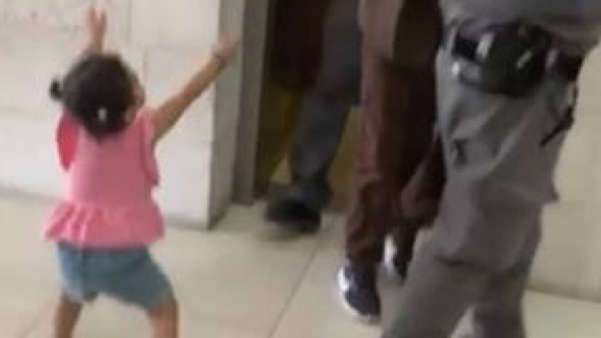 طفلة الأسير العباسي