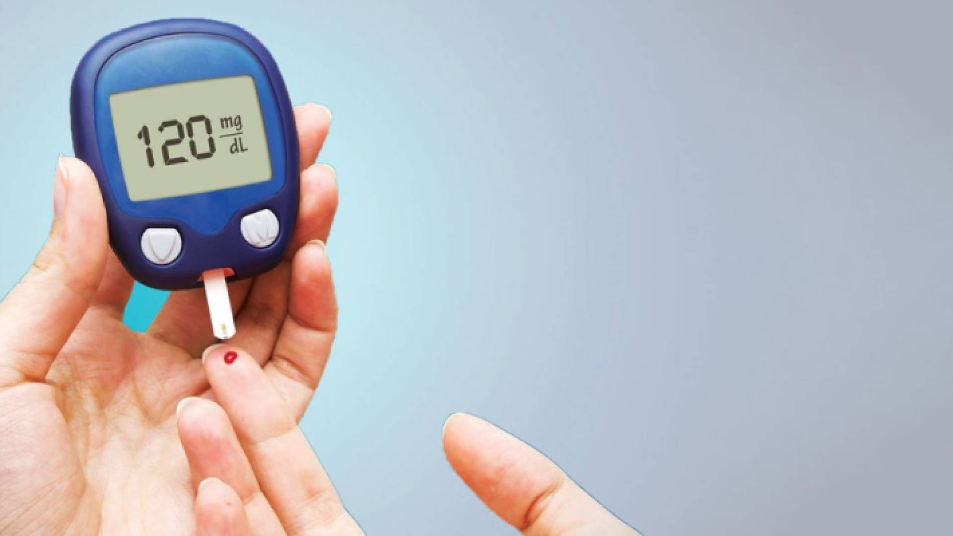 جهاز فحص السكري