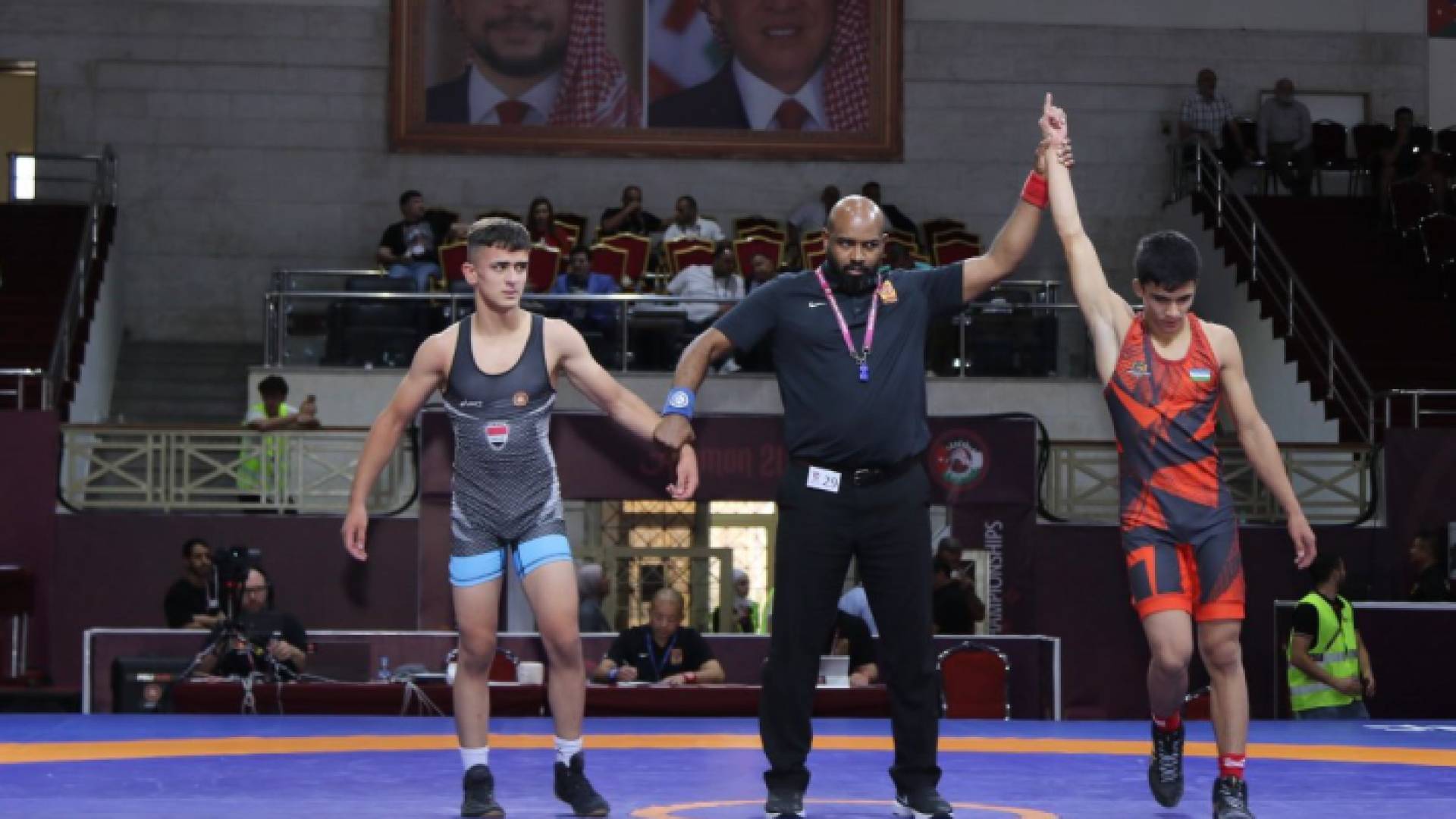 من المنافسات