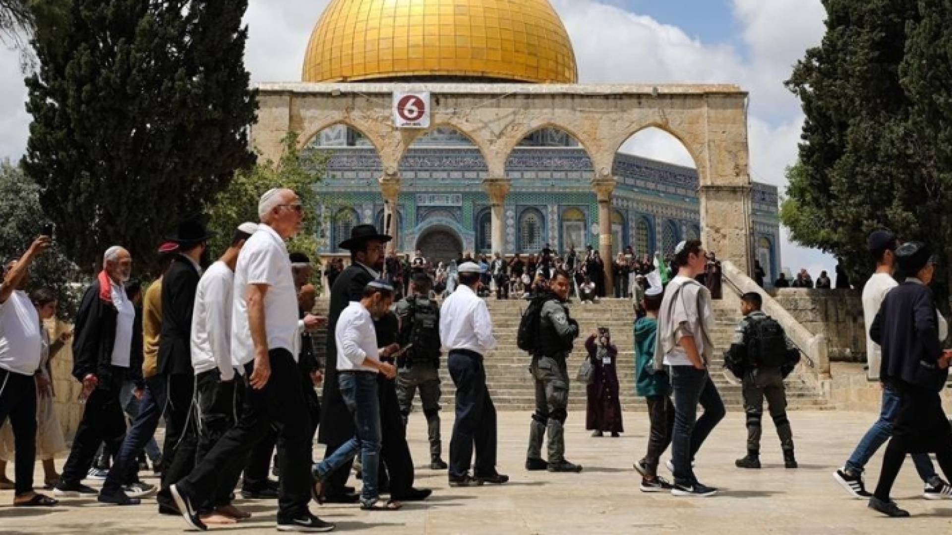 اقتحام الأقصى