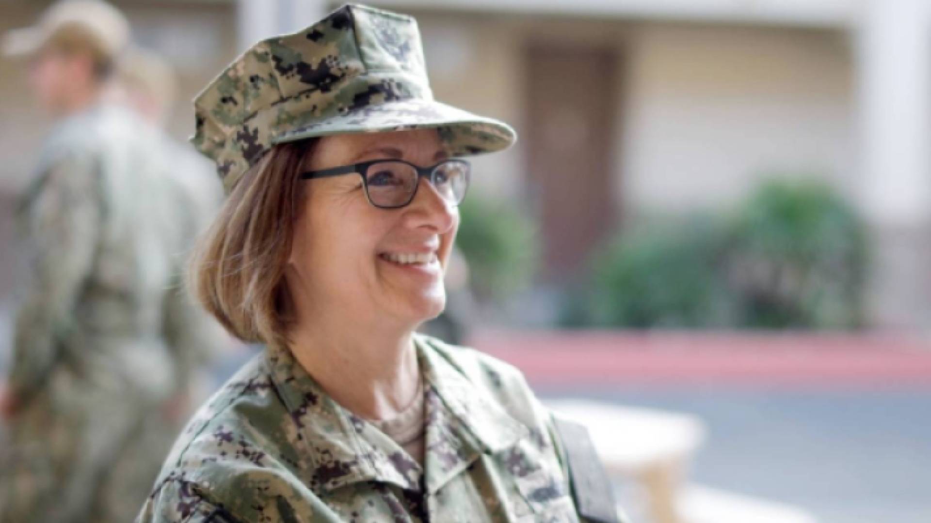 الأدميرال ليزا فرانشيتي