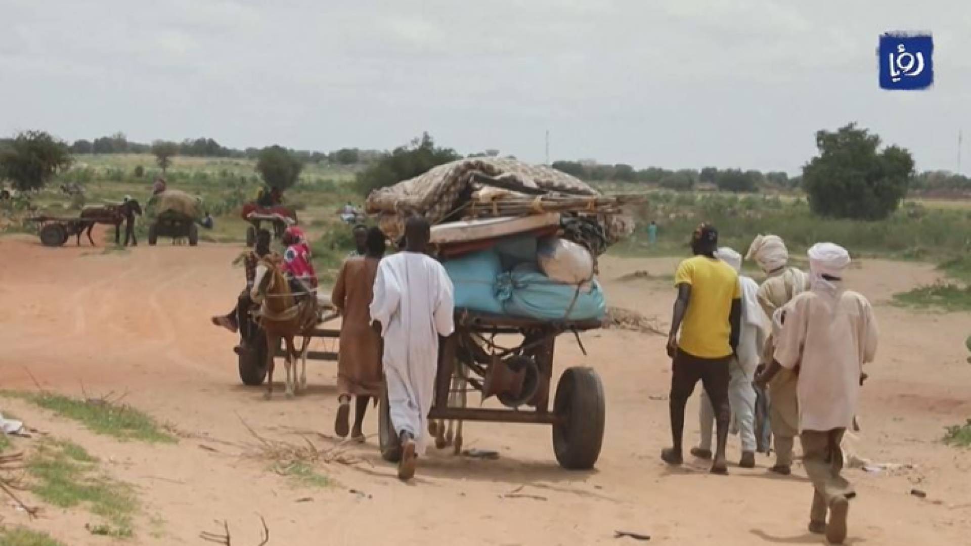 سودانيون هاربون من الصراع