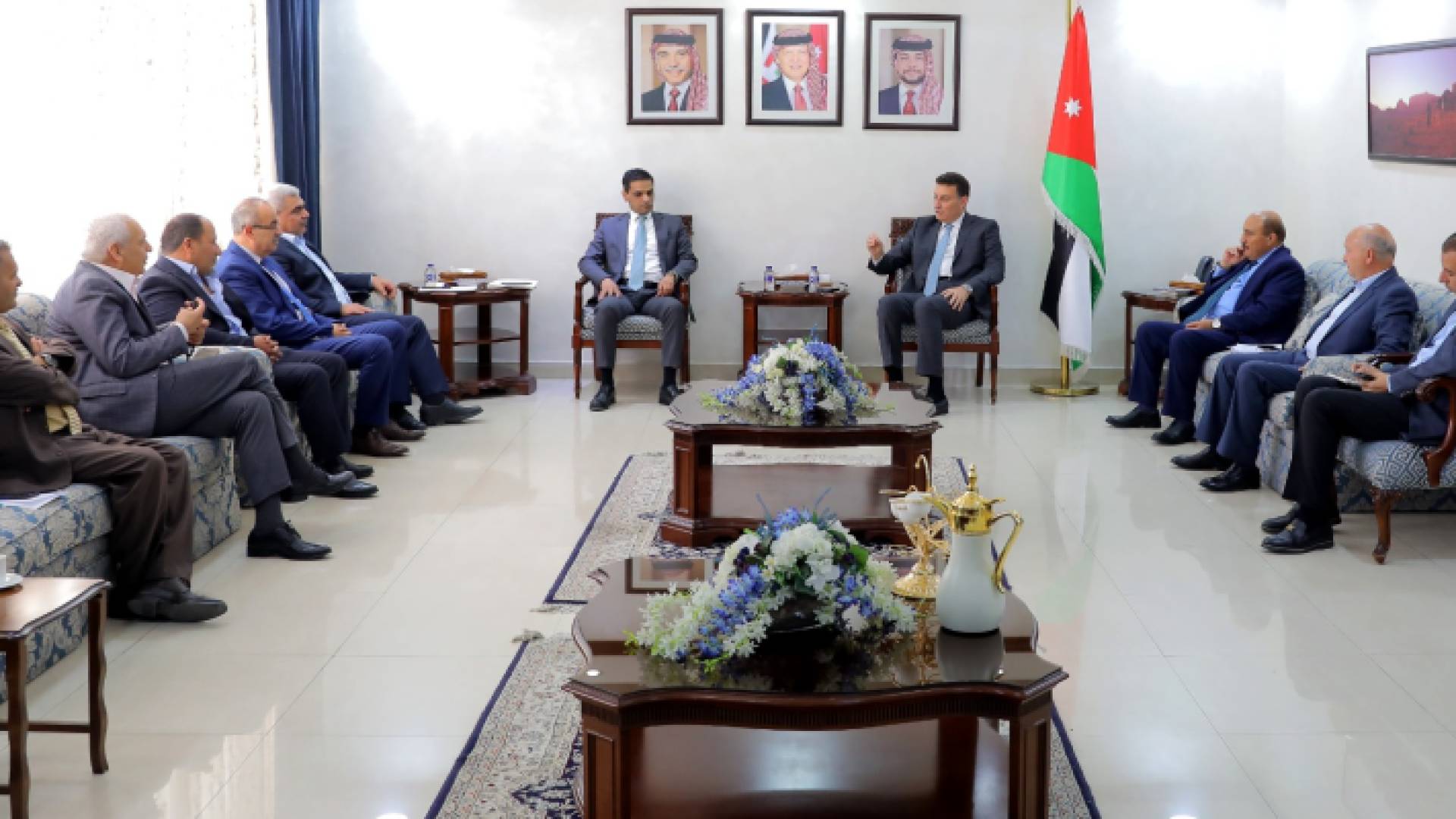 جانب من لقاء رئيس مجلس النواب أحمد الصفدي، ونقيب الصحفيين راكان السعايدة