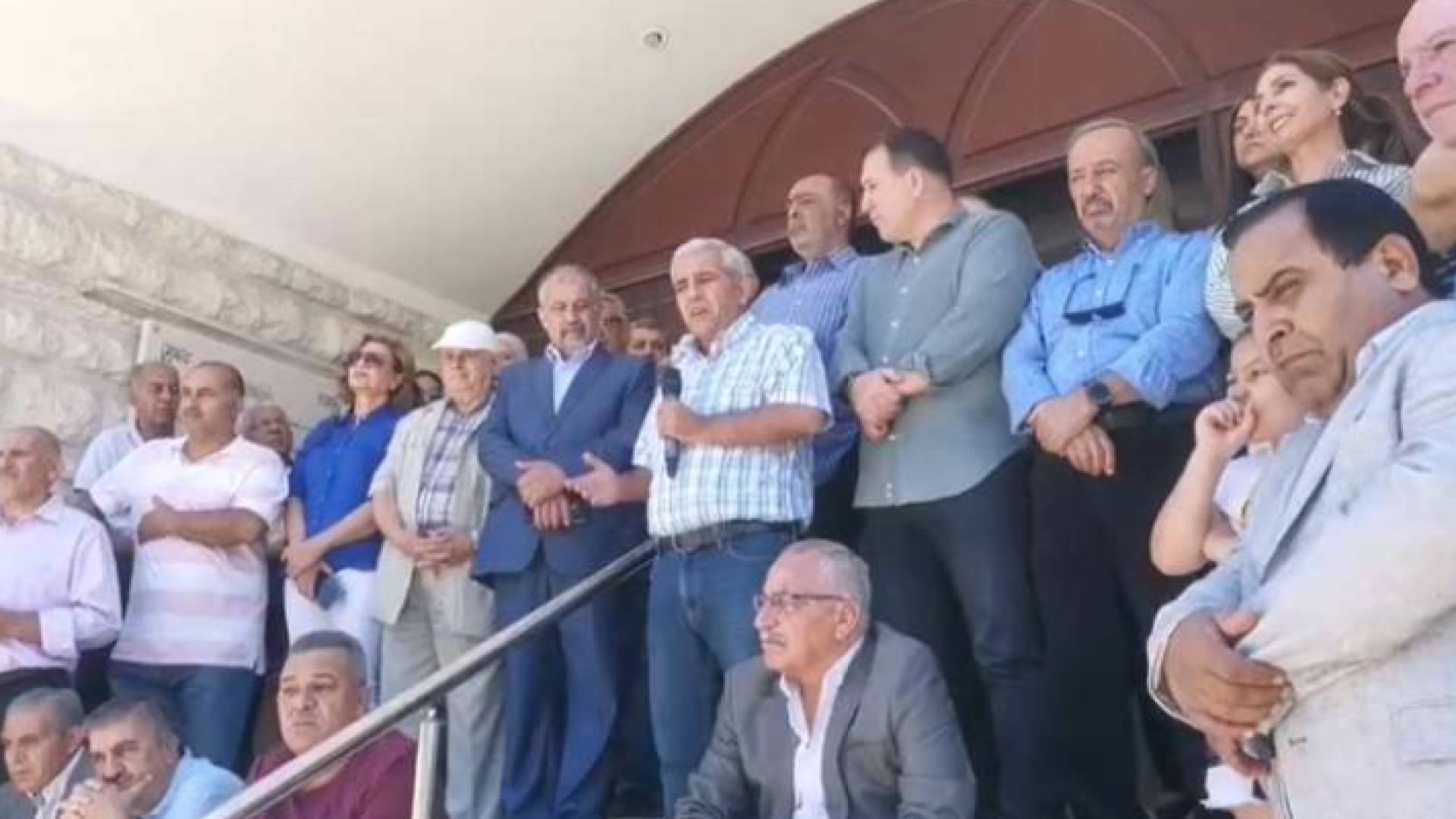 أعضاء في نقابة الصحفيين خلال الوقفة الاحتجاجية