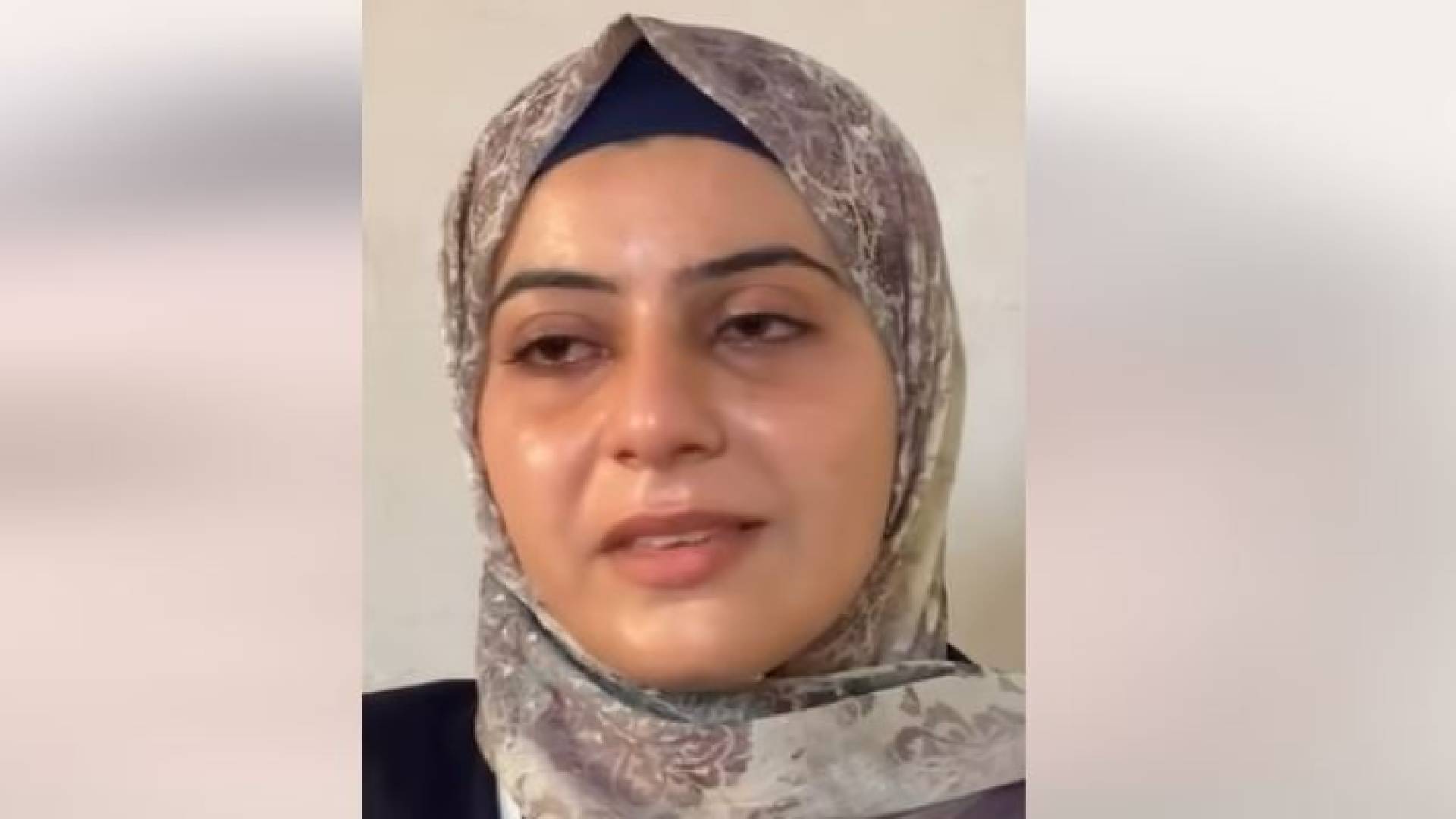 الطالبة الفلسطينية آية العزام