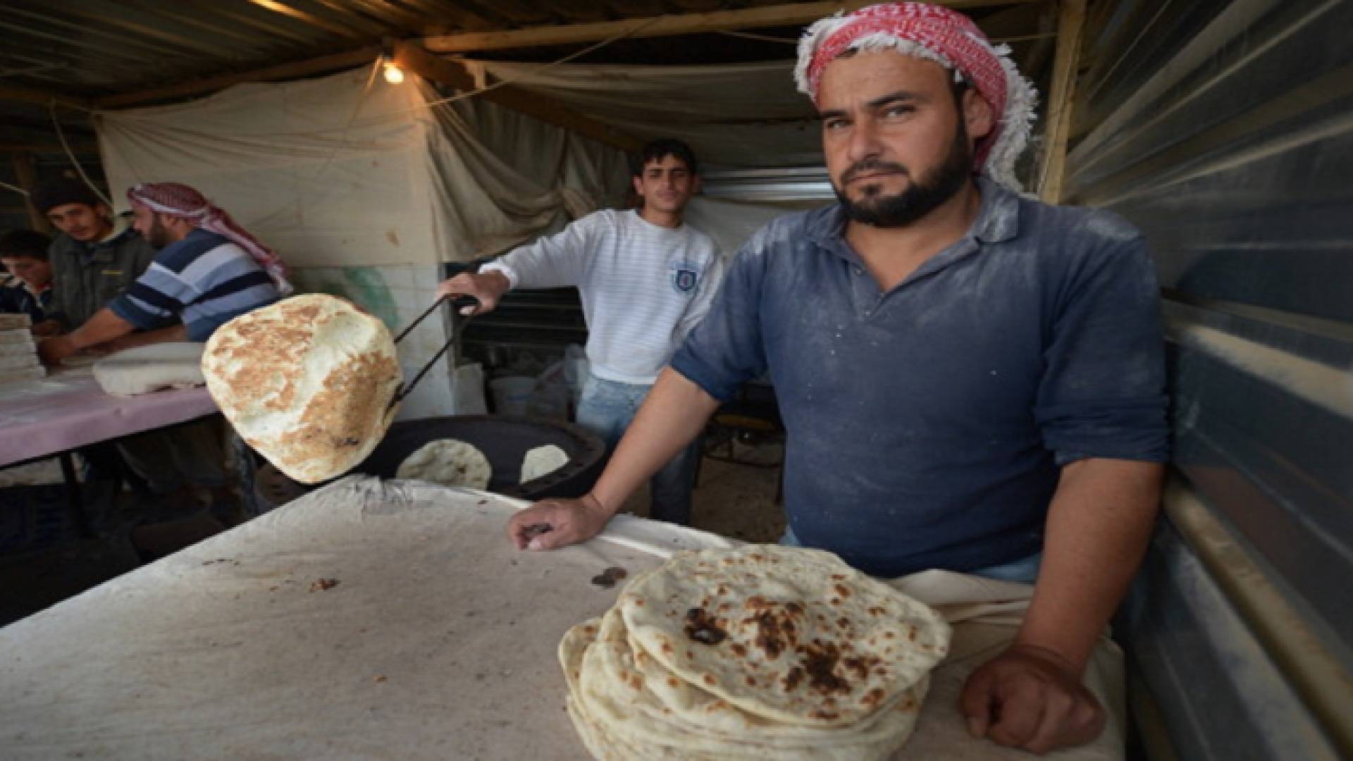 من داخل أحد المخابز - تعبيرية