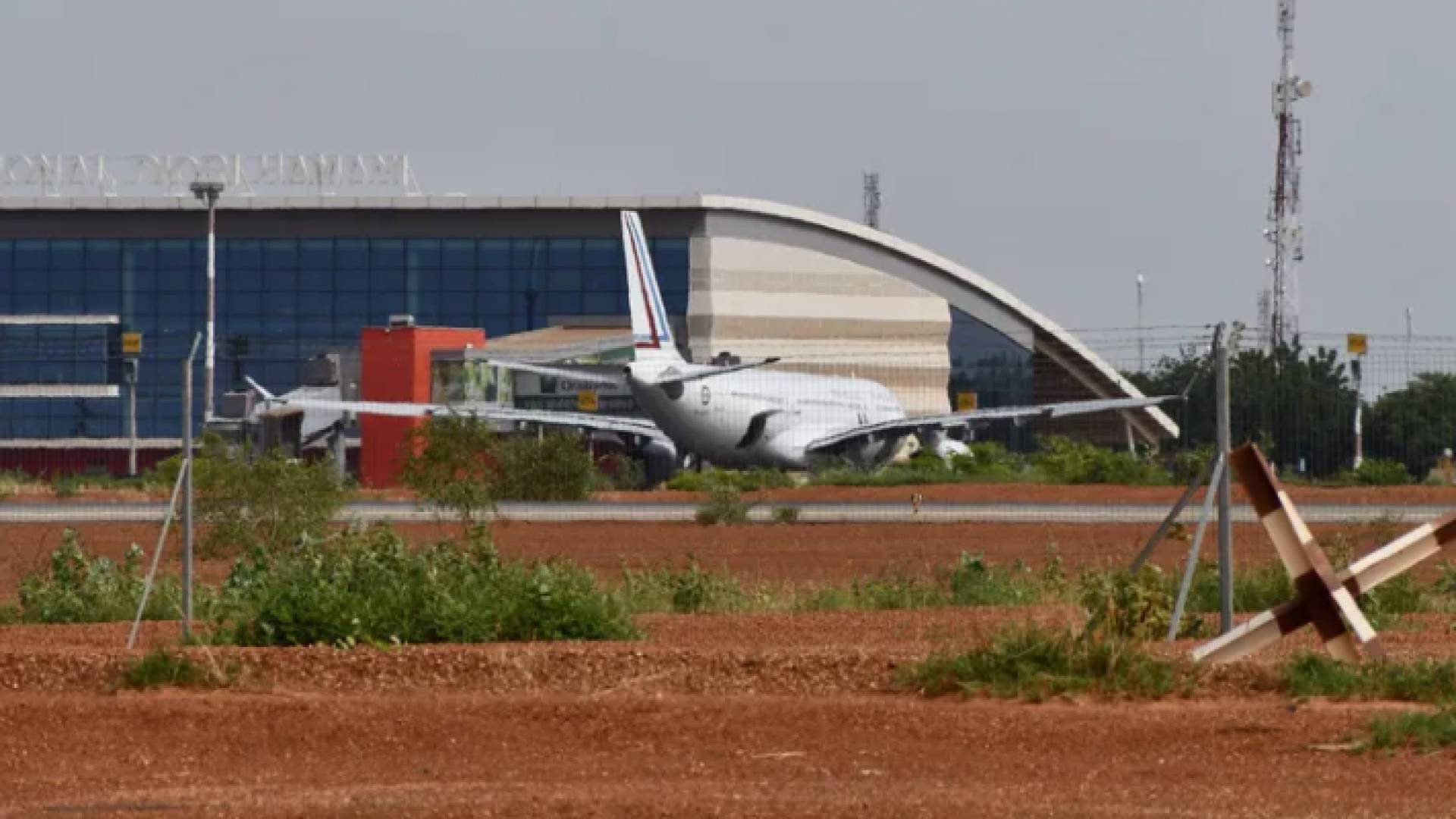 مطار نيامي في النيجر