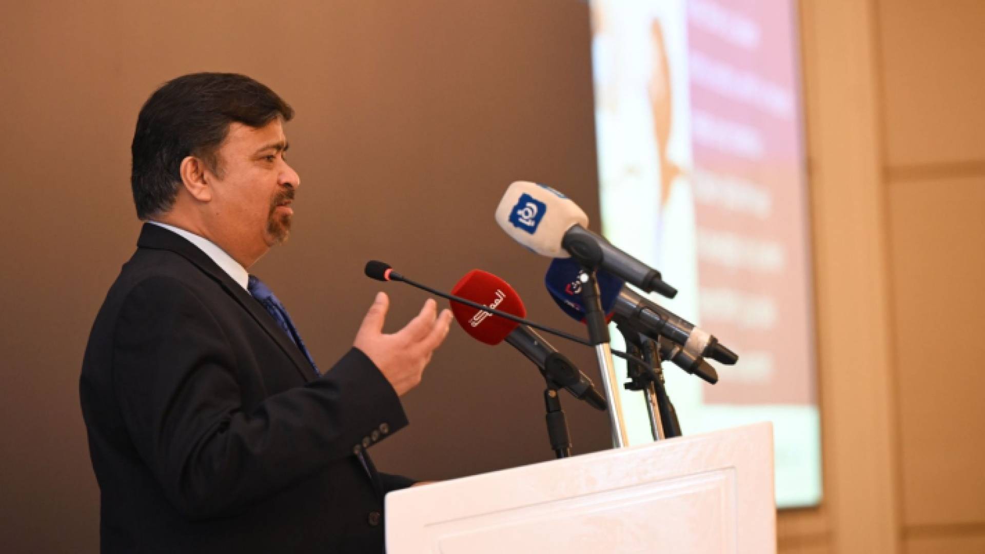 الرئيس التنفيذي لمؤسسة التمويل الدولية مختار ديوب