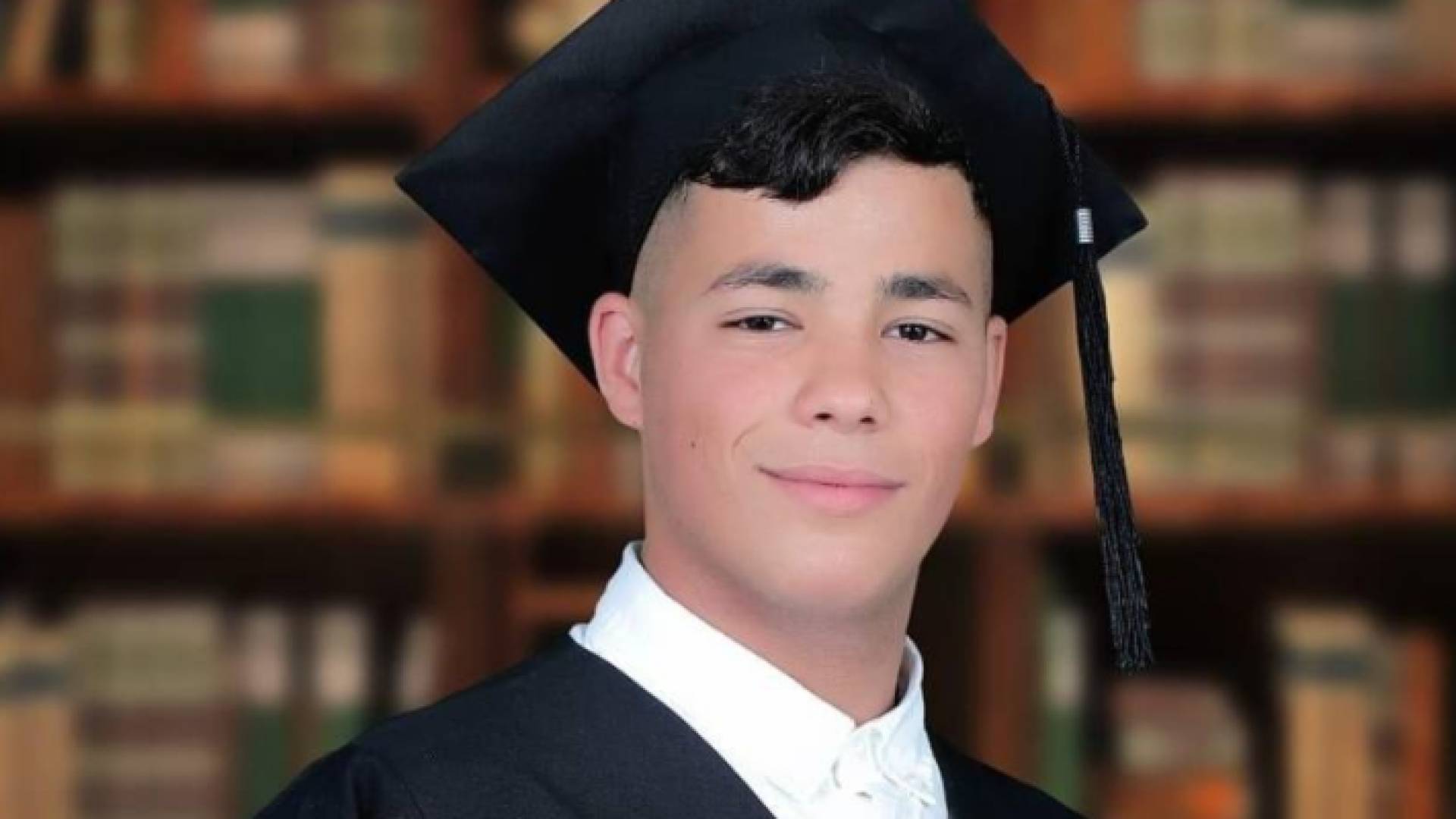 الشهيد الشاب حمود أبو سعن (18 عاما)