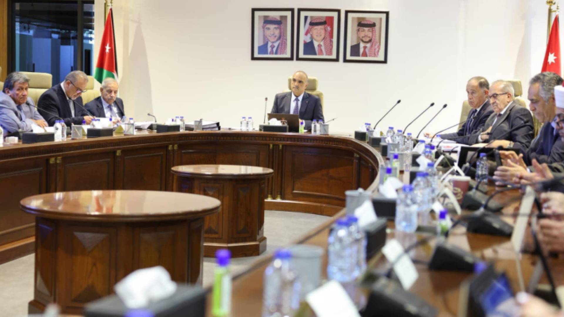 مجلس الوزراء