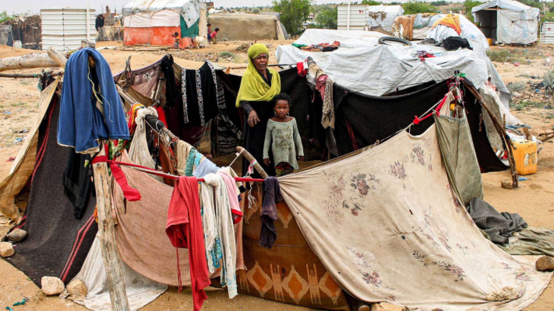 خيمة مشردين "تعبيرية"