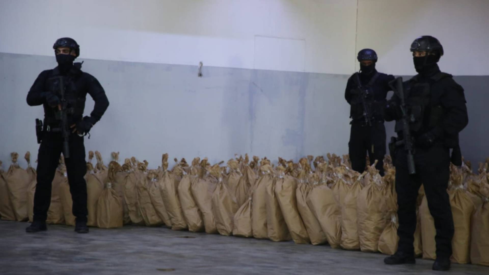 كوادر مكافحة المخدرات