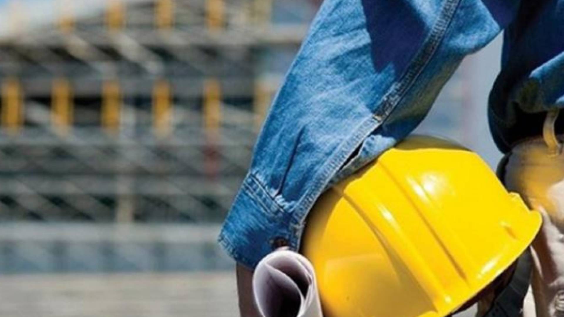 عامل ميداني