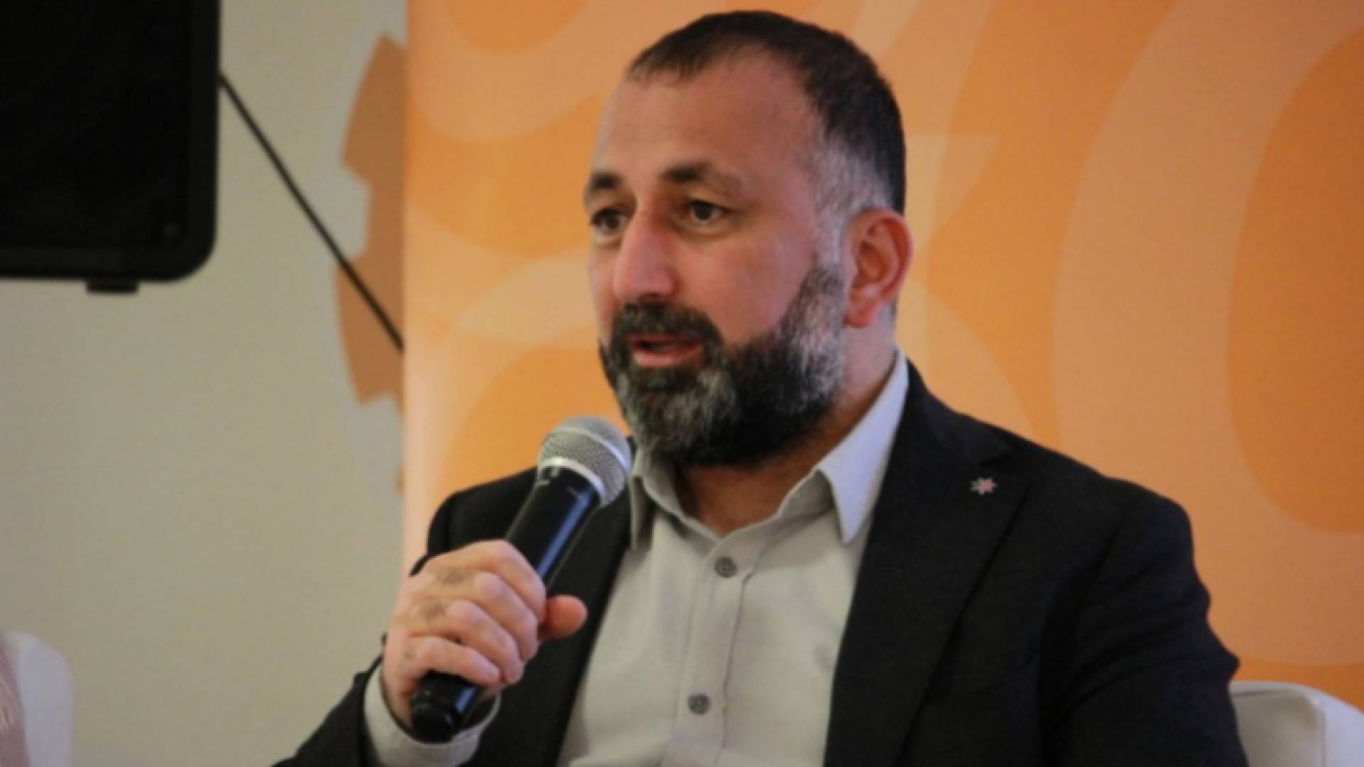 رئيس نادي الوحدات بشار الحوامدة