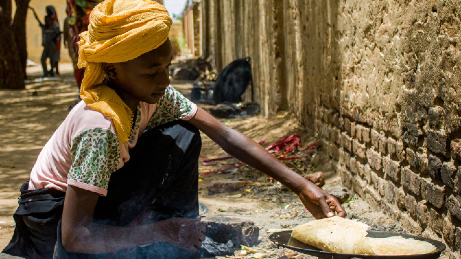 ميشيل إيليا كانت تعمل معلمة أصبحت تصنع وتبيع رقائق الخبز