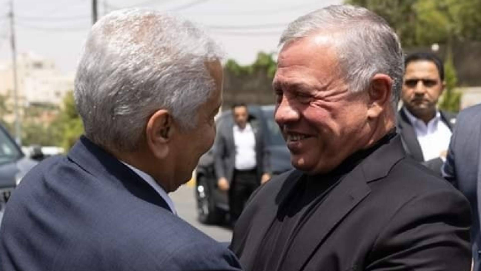 جلالة الملك عبدالله الثاني ورئيس الوزراء الأسبق عبدالله النسور