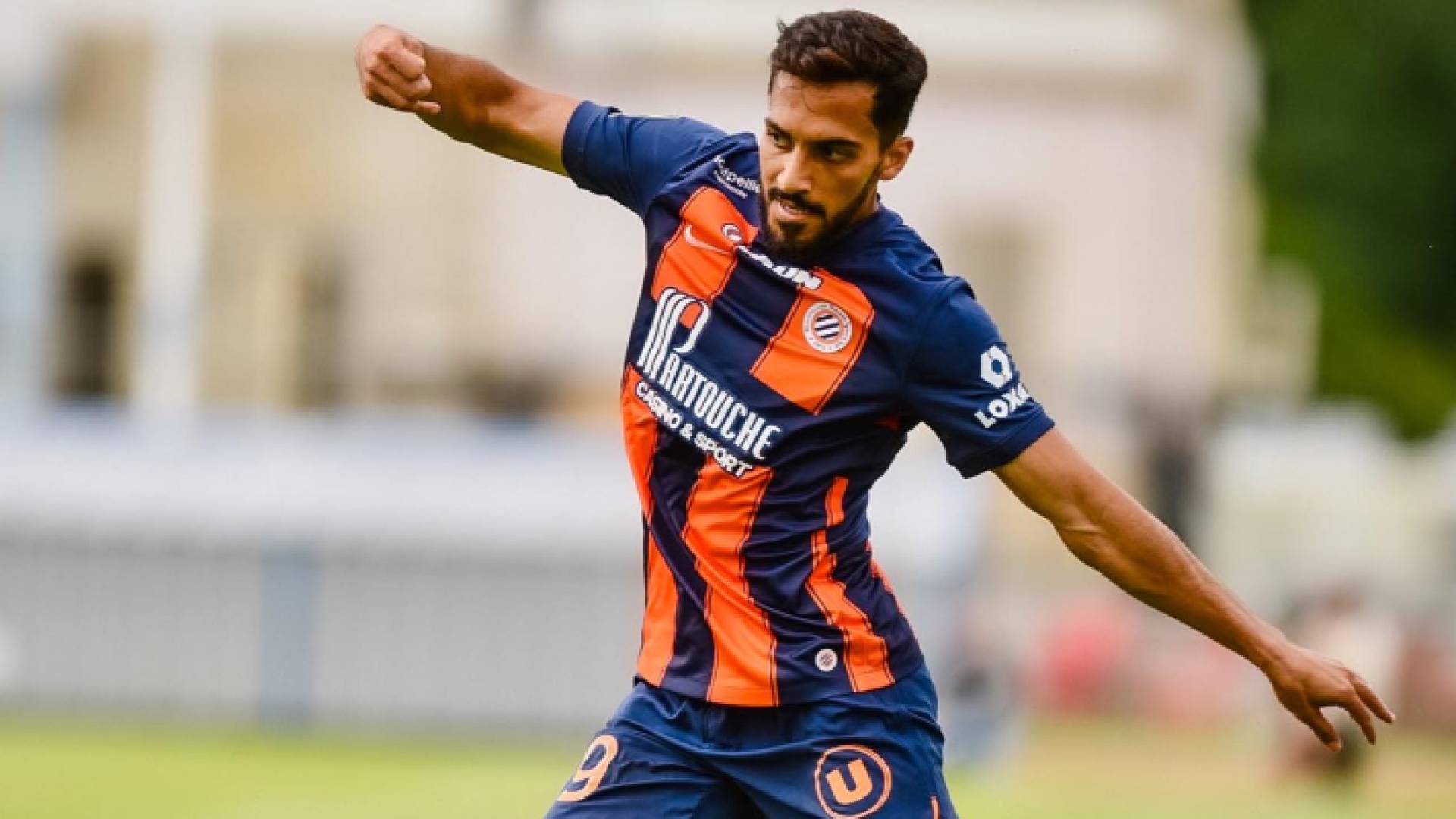 صورة لموسى التعمري مع فريق مونبيلييه الفرنسي