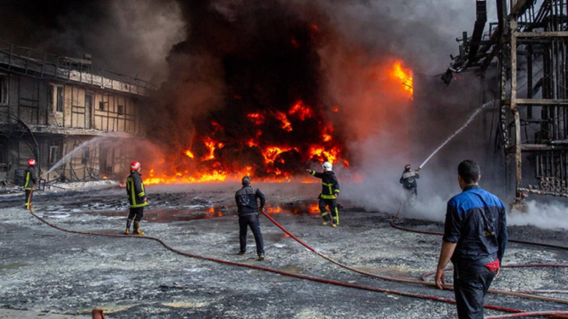 حريق في طهران