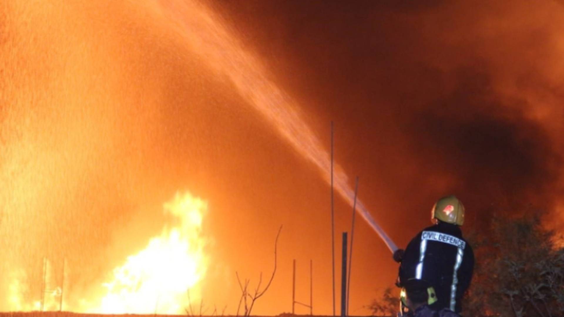 إطفاء حريق "أرشيفية"