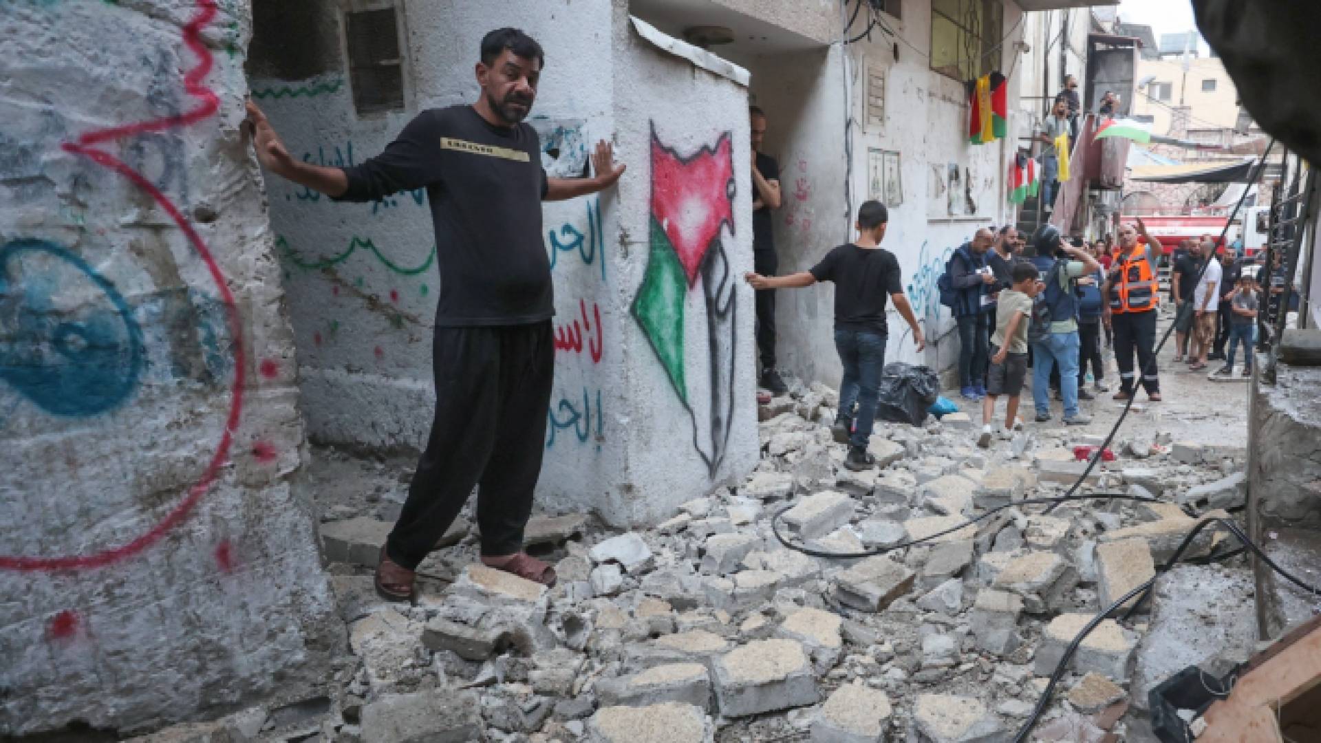 عقب اقتحام الاحتلال مخيم بلاطة