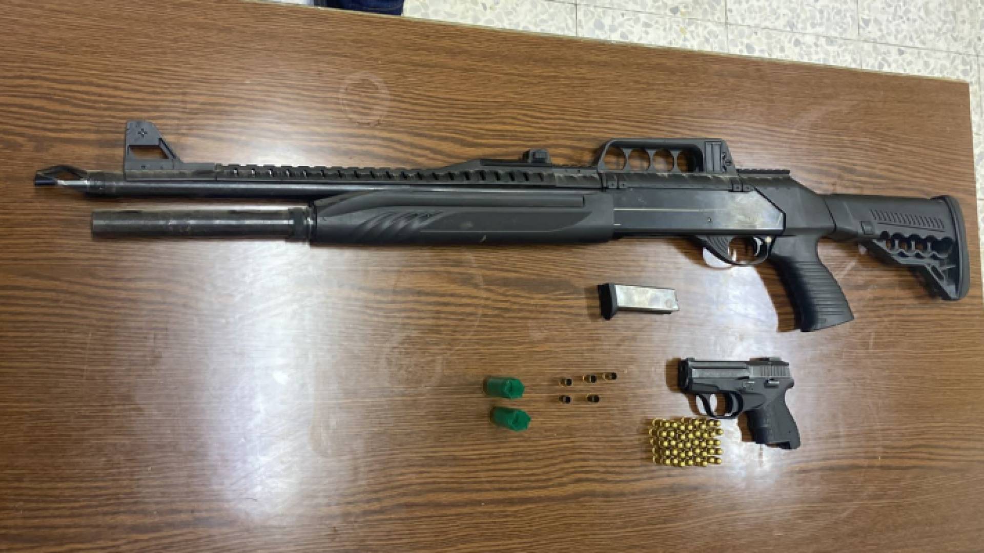 سلاح تم ضبطه