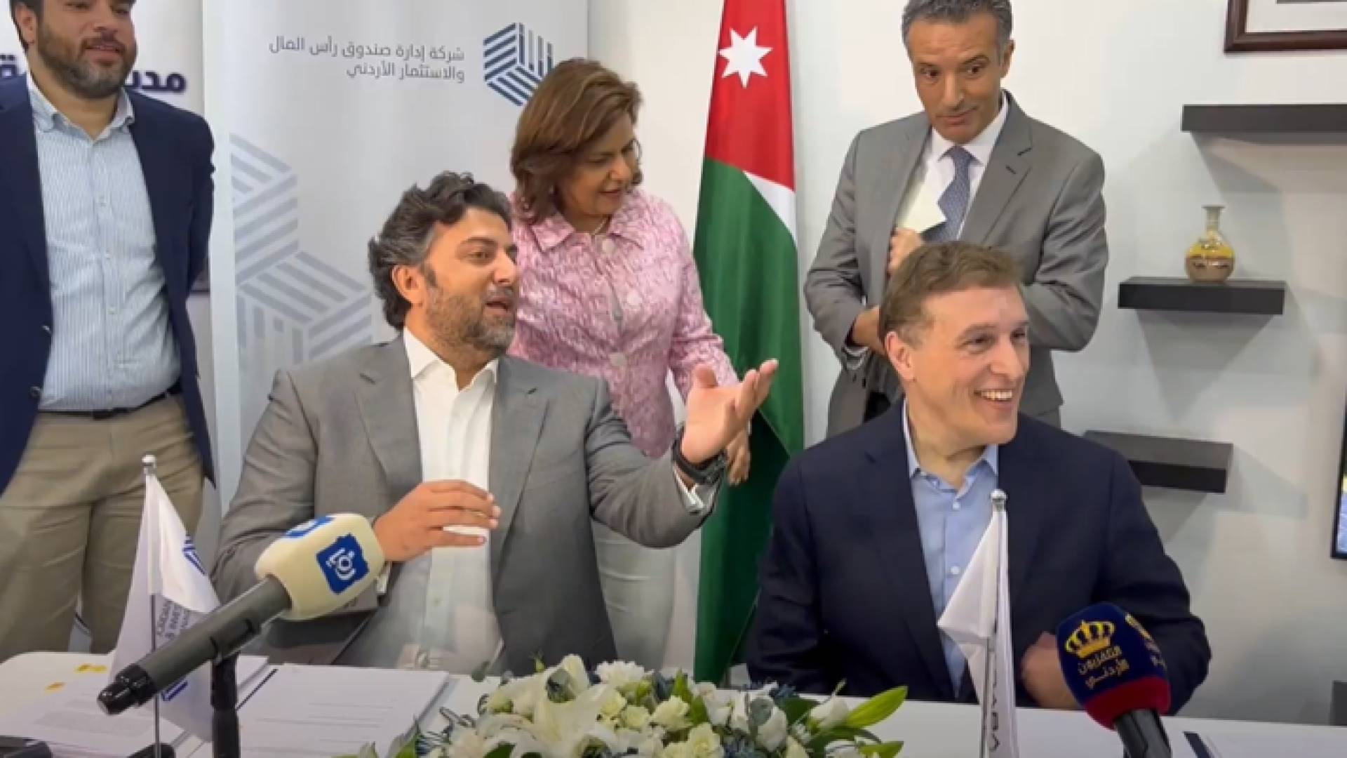 خلال توقيع الصفقة بين سلطة منطقة العقبة وإدارة صندوق رأس المال