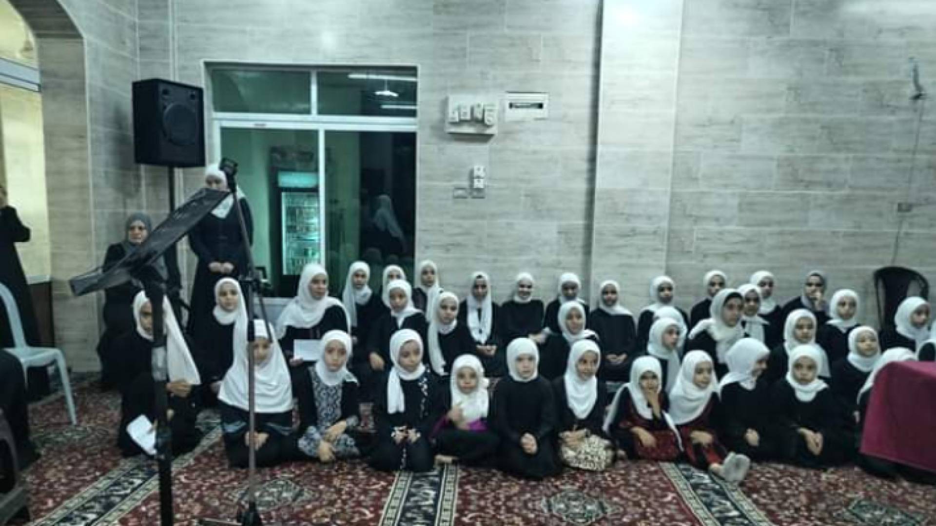 فتيات مشاركات بمراكز تحفيظ القرآن