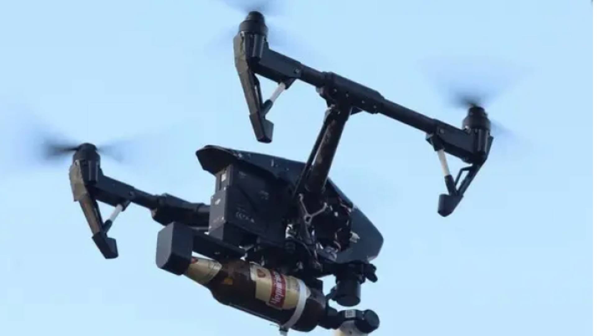 طائرة مسيرة