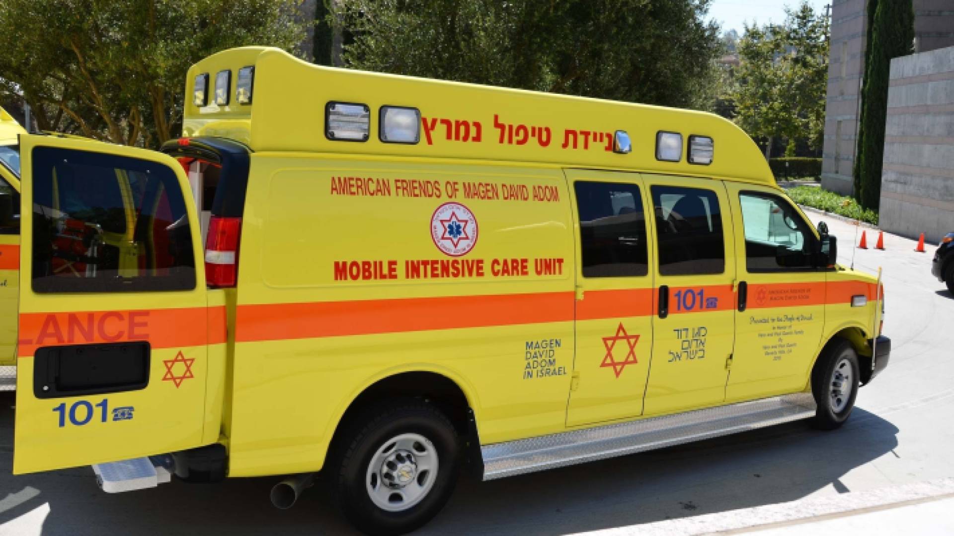 سيارة إسعاف تابعة للاحتلال الإسرائيلي