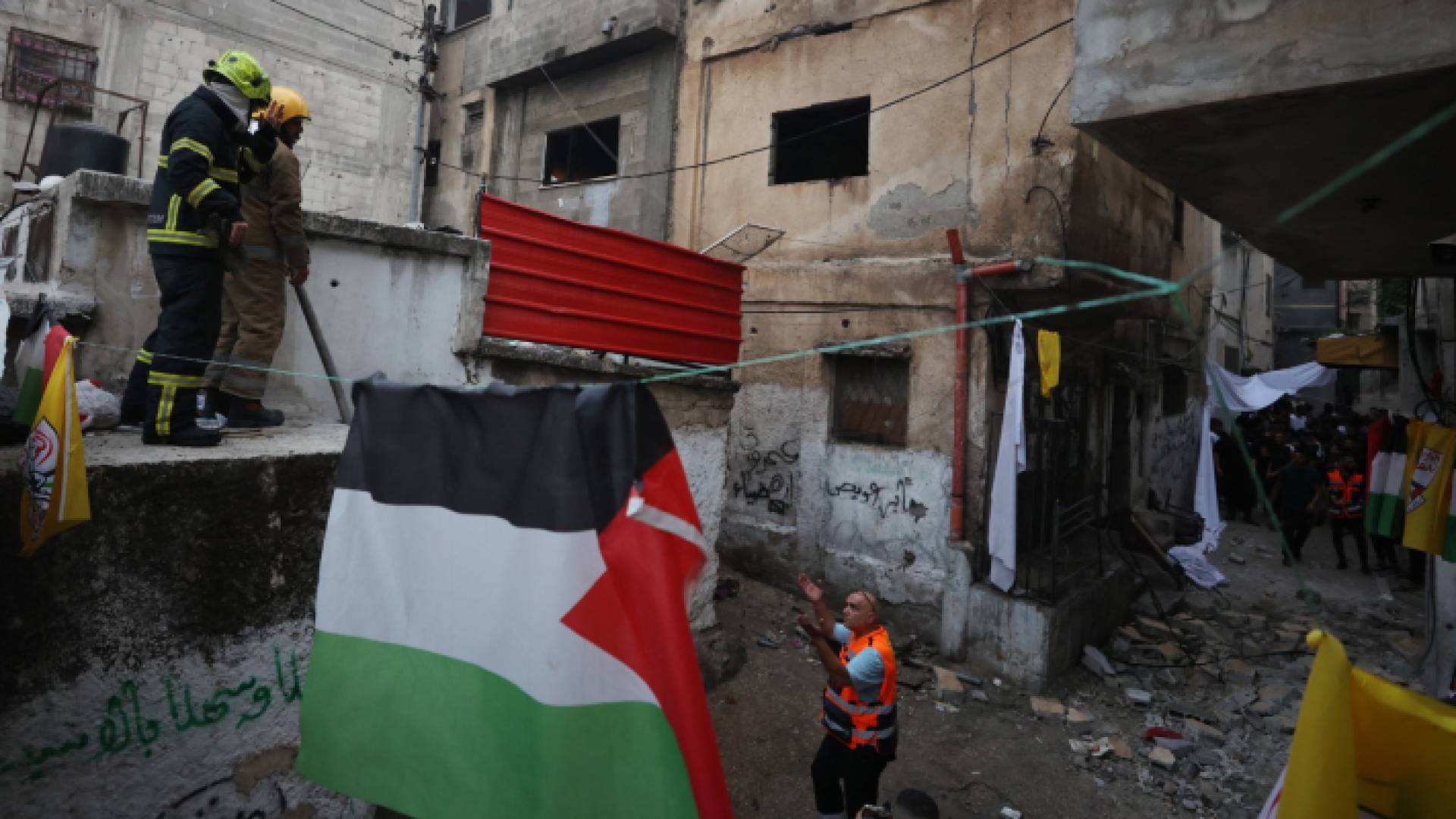 آثار الدمار في مخيم بلاطة عقب اقتحام الاحتلال