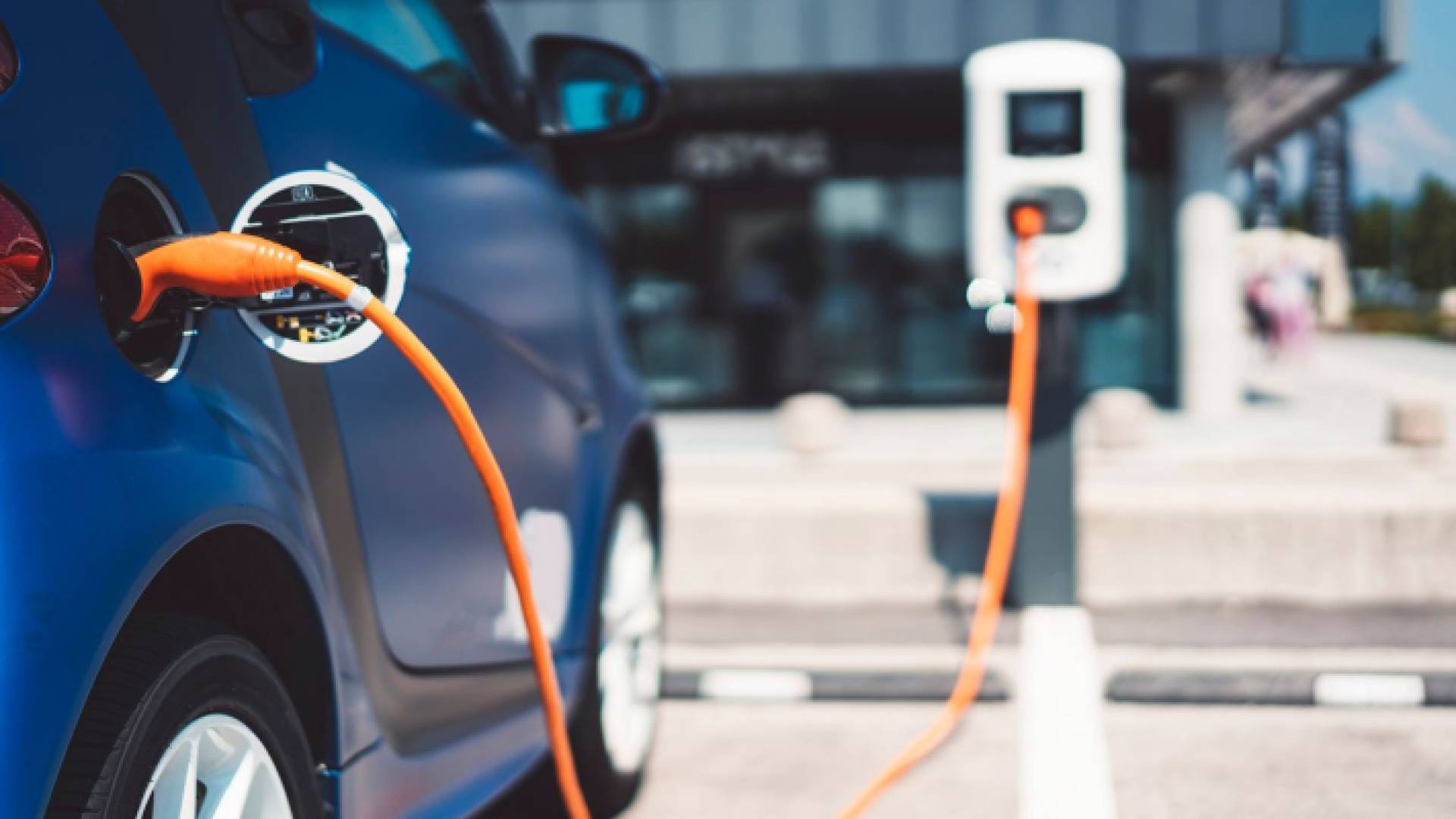 مركبة كهربائية