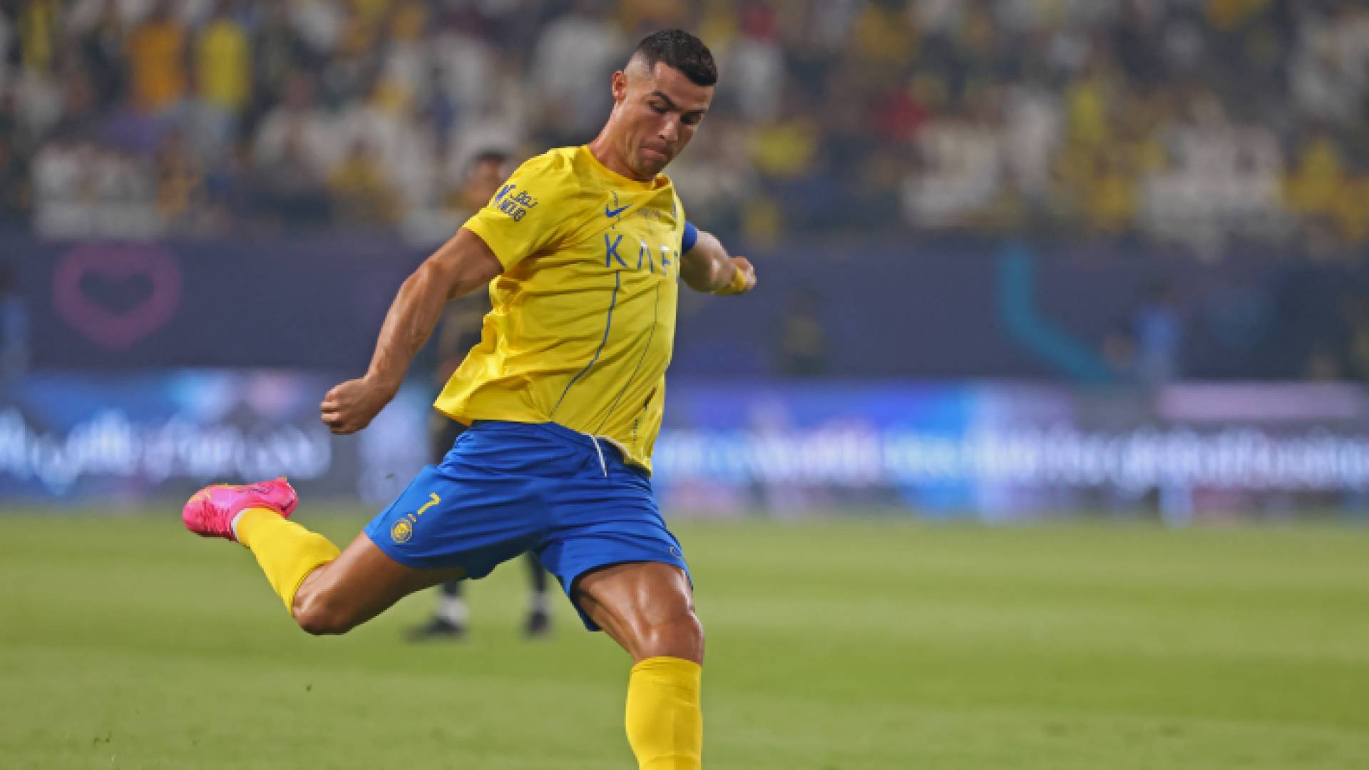 صورة لرونالدو من مباراة النصر والتعاون