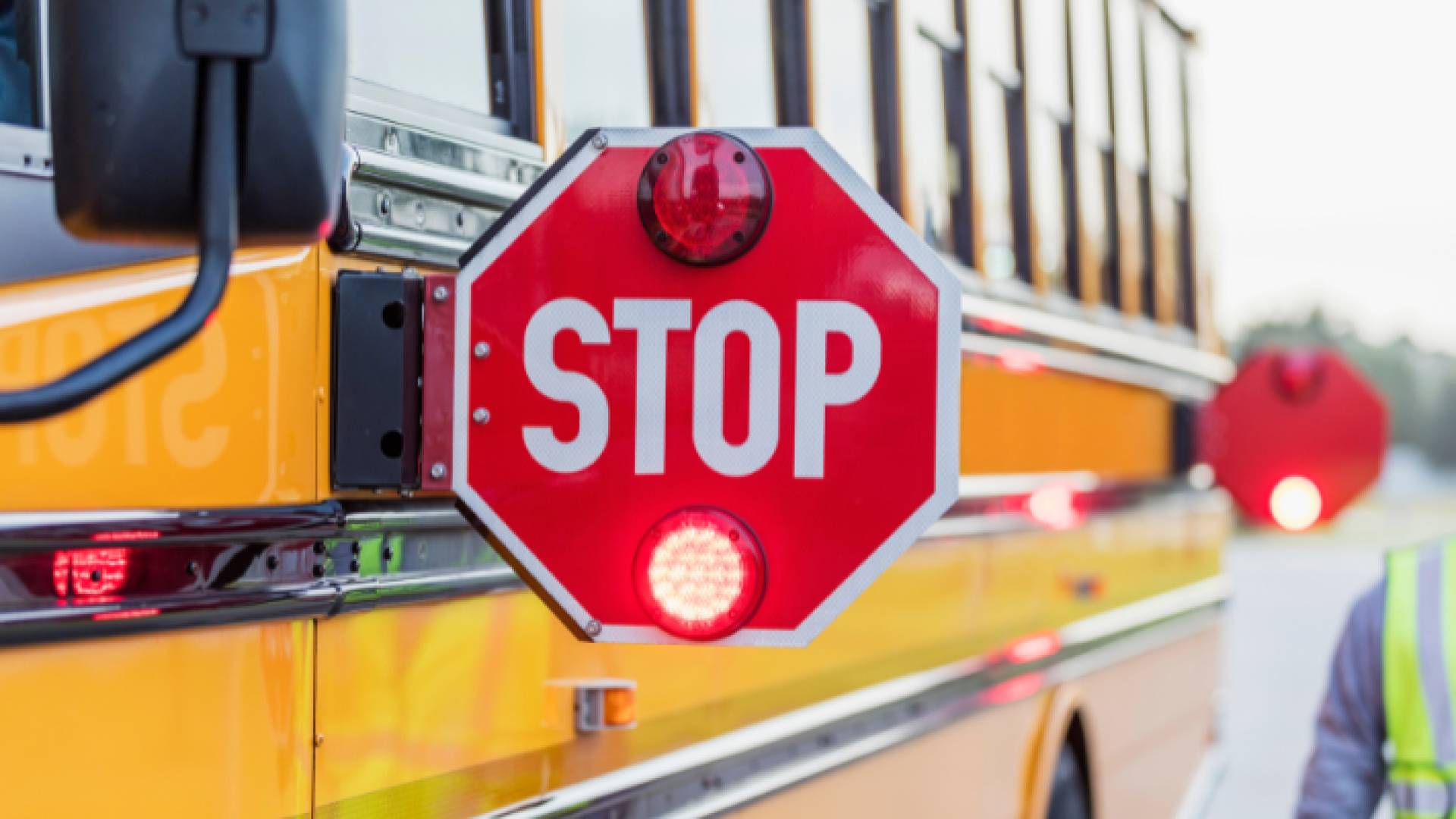 حافلة مدرسية - تعبيرية