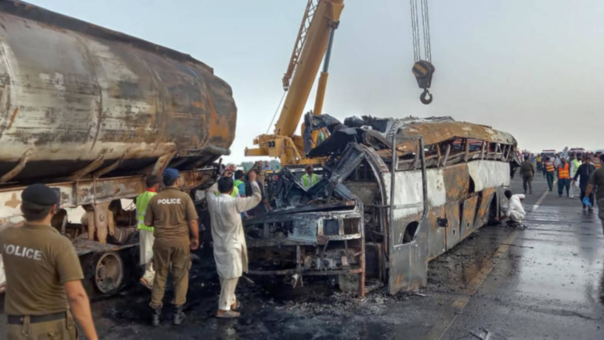 حادث تصادم في باكستان - أرشيفية