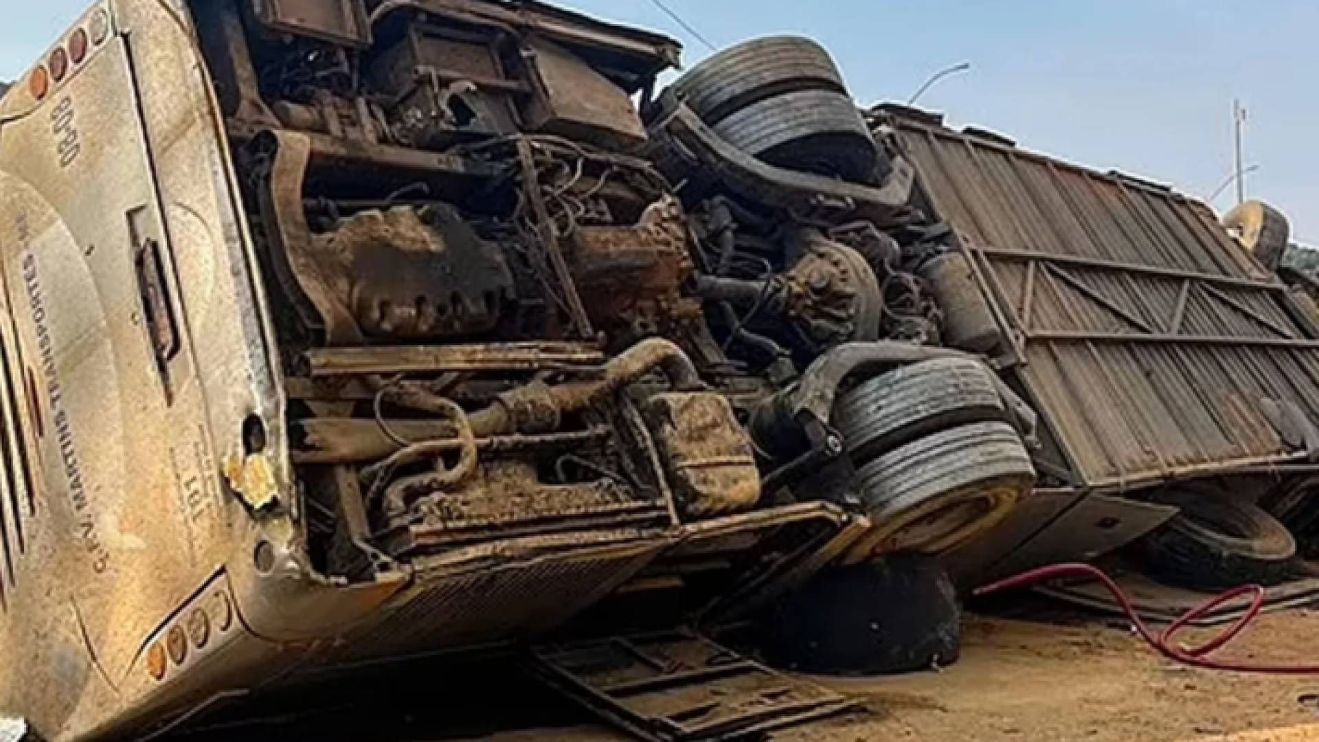 حافلة المشجعين التي تعرضت لحادث تدهور
