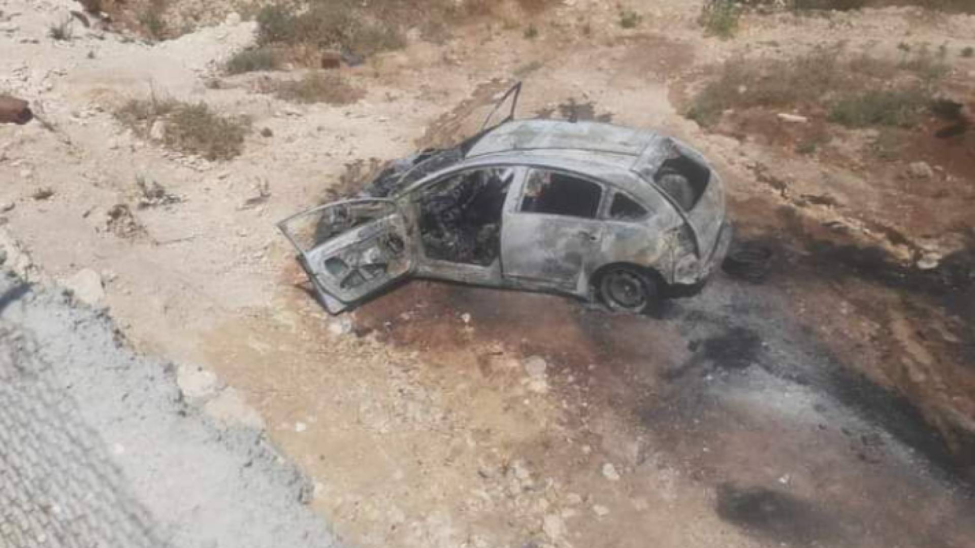 المركبة المحروقة التي عثر عليها الاحتلال