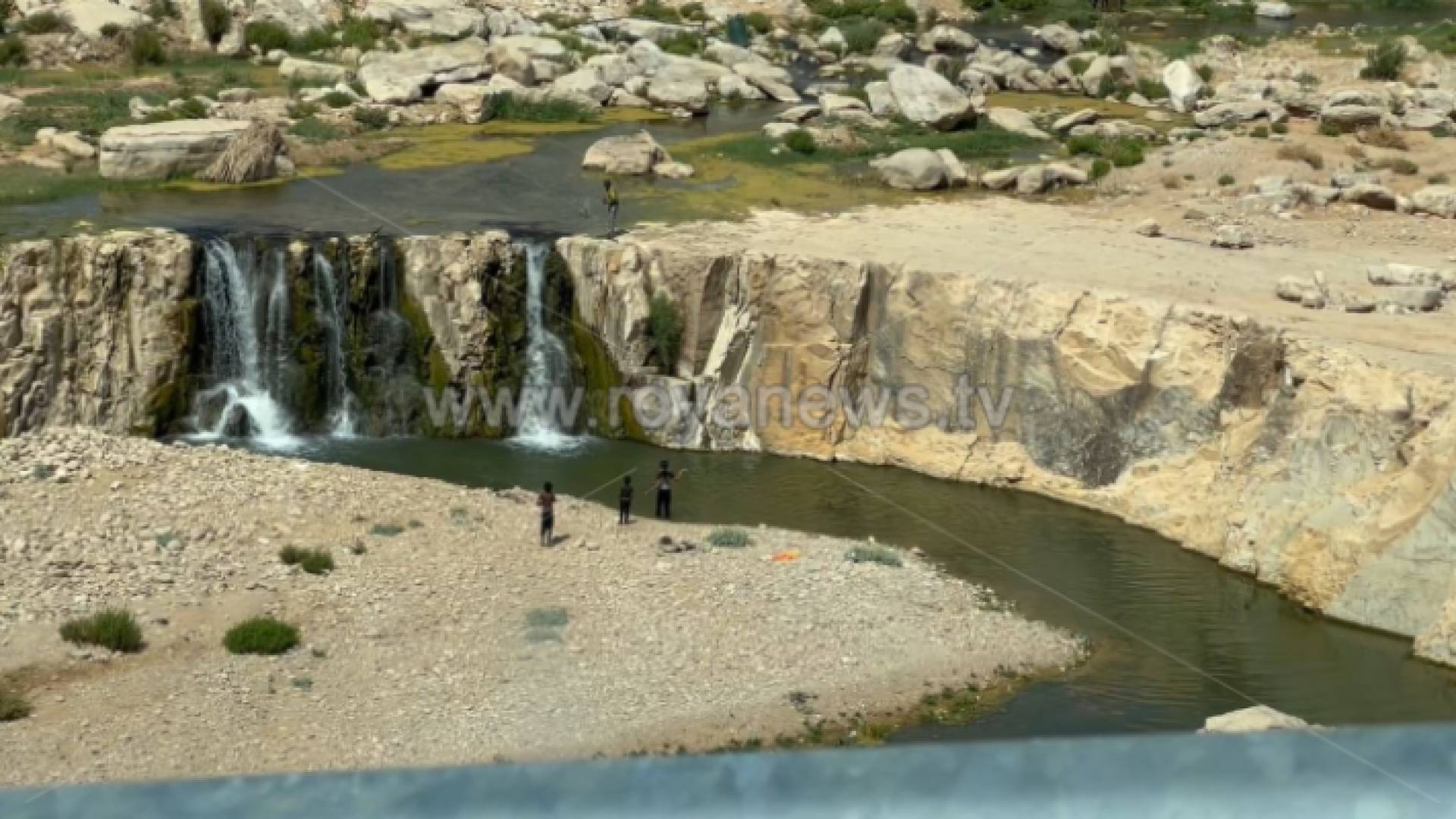 اللعب بالمياه