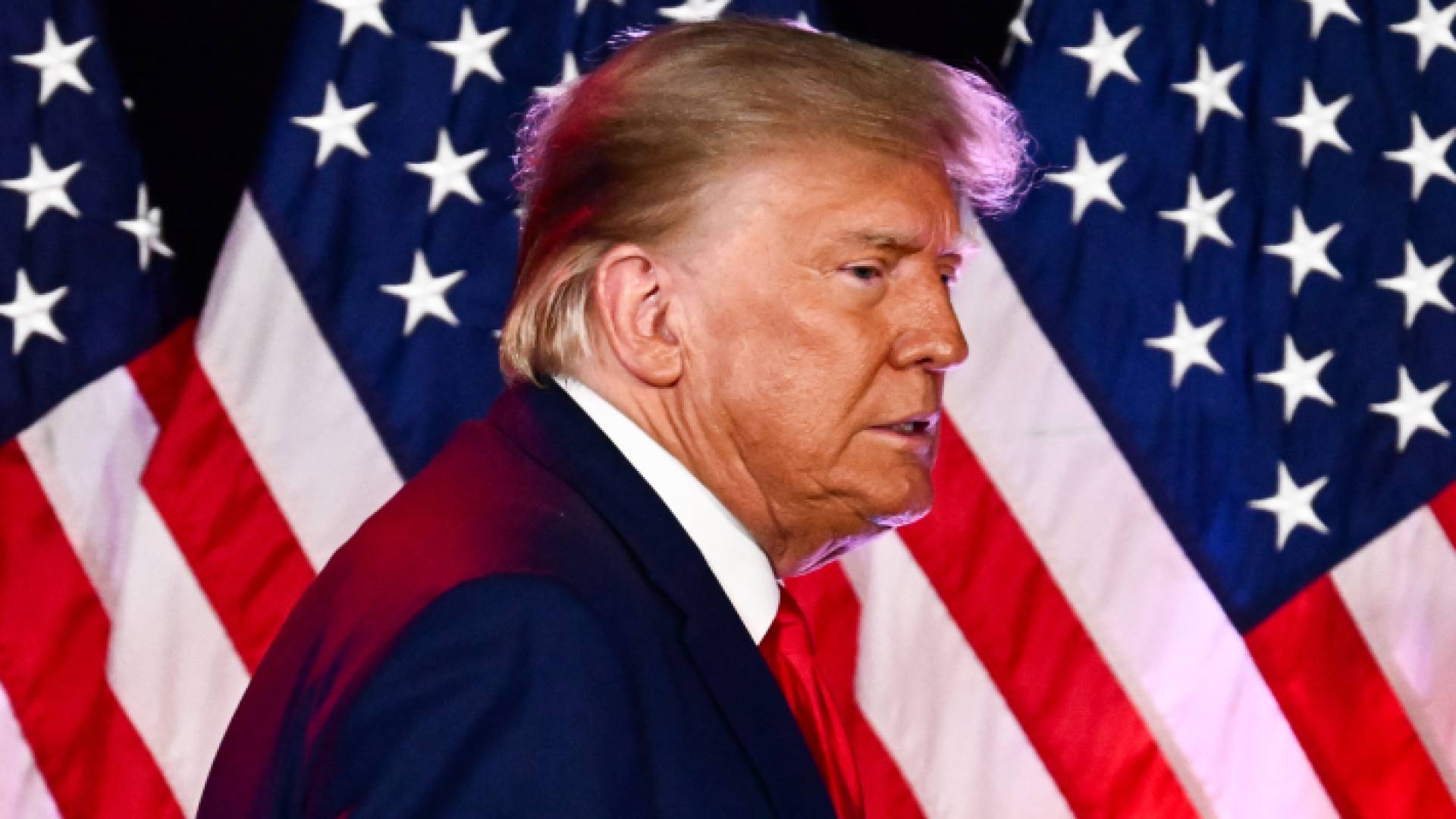 الرئيس السابق دونالد ترمب