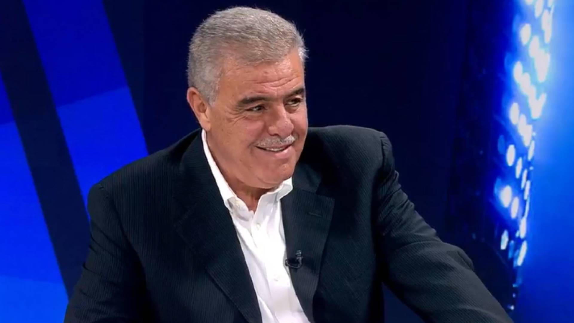 صورة نضال الحديد أثناء استضافته في برنامج اكسترا تايم