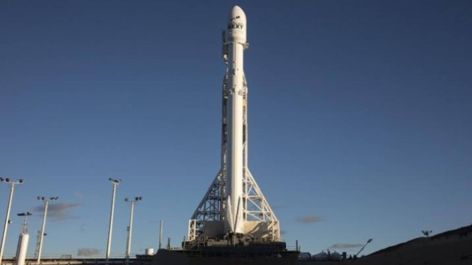 قمر اصطناعي