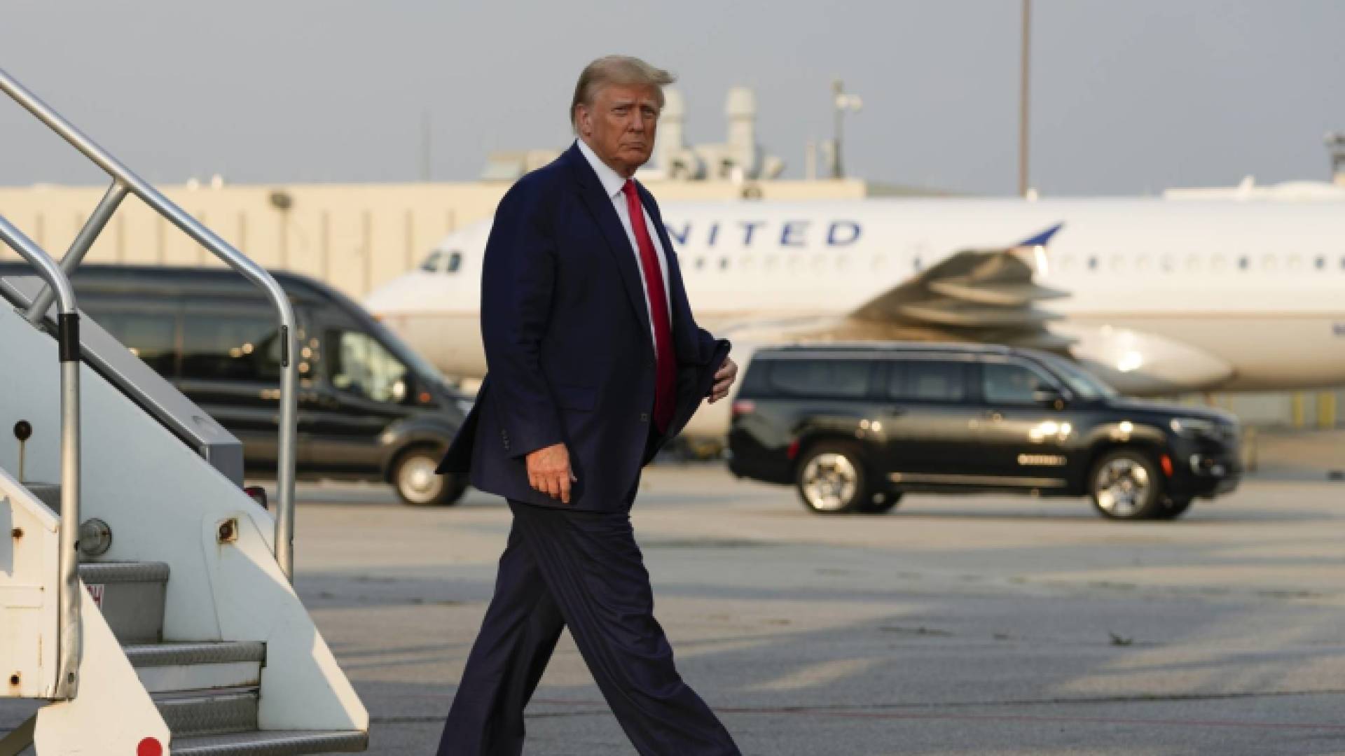 دونالد ترمب