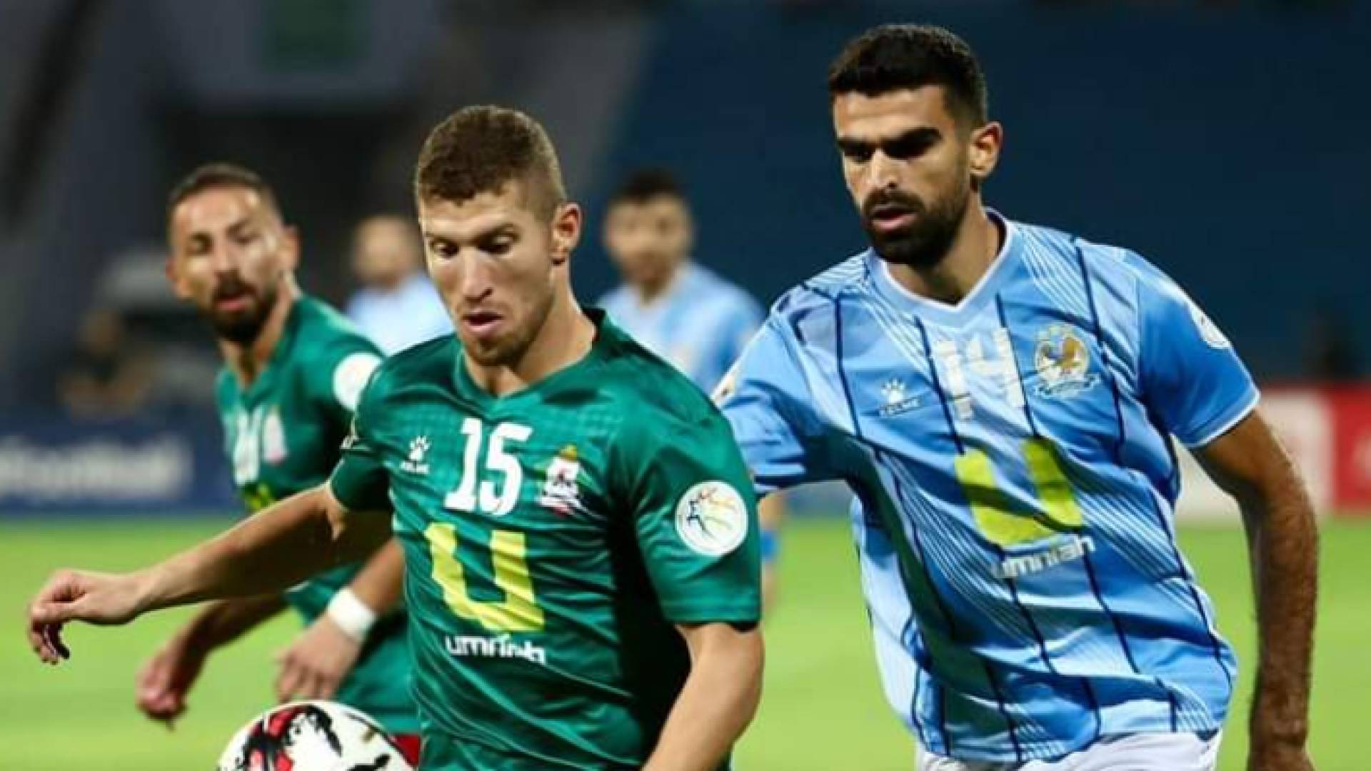 لاعبا الوحدات أنس العوضات ونزار الرشدان