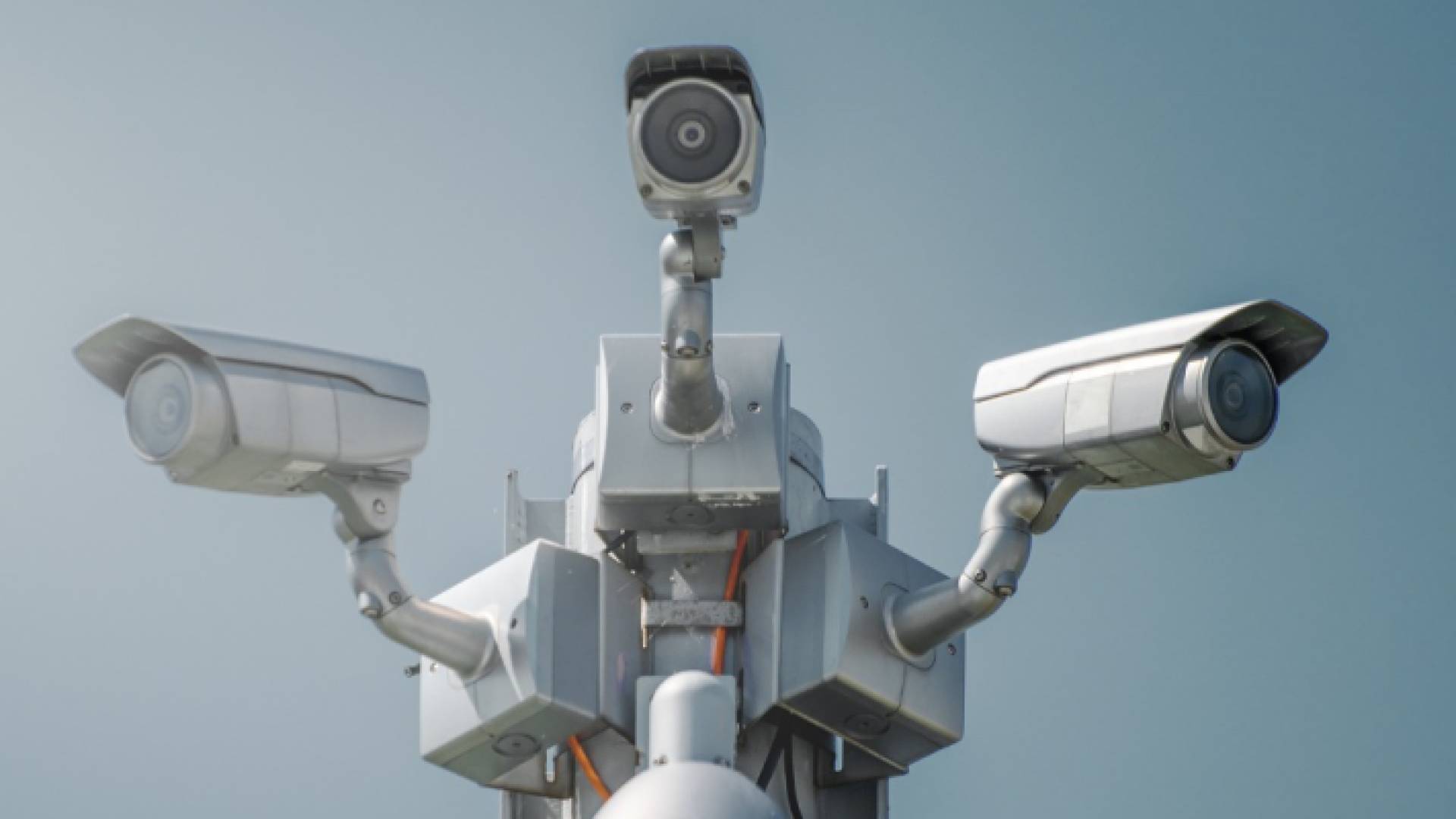 كاميرات مراقبة